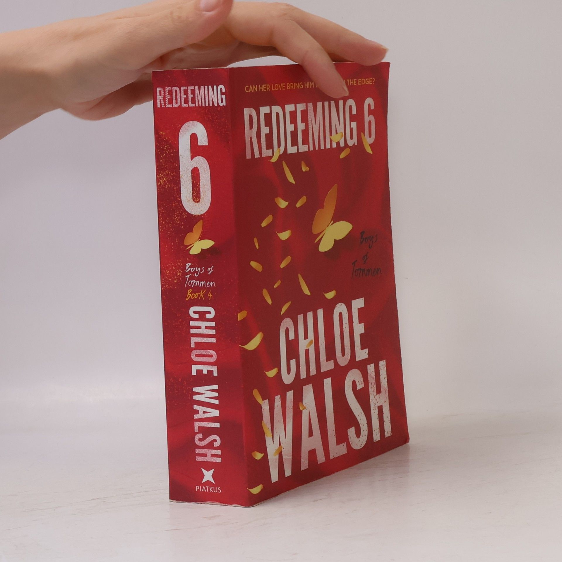 Chloe Walsh Redeeming 6: Epic, emotional and addictive romance from the TikTok phenomenon