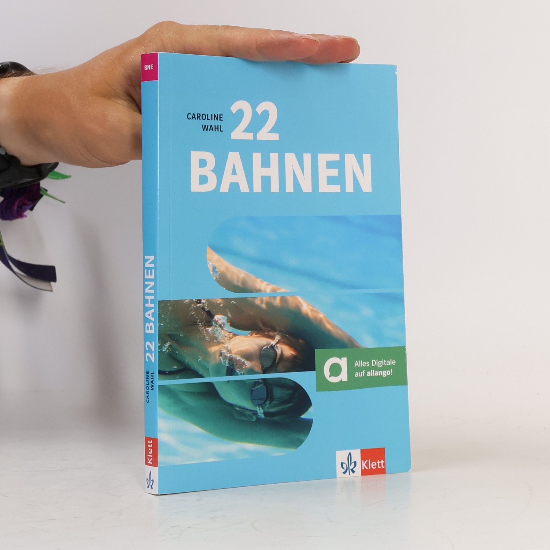 Caroline Wahl 22 Bahnen