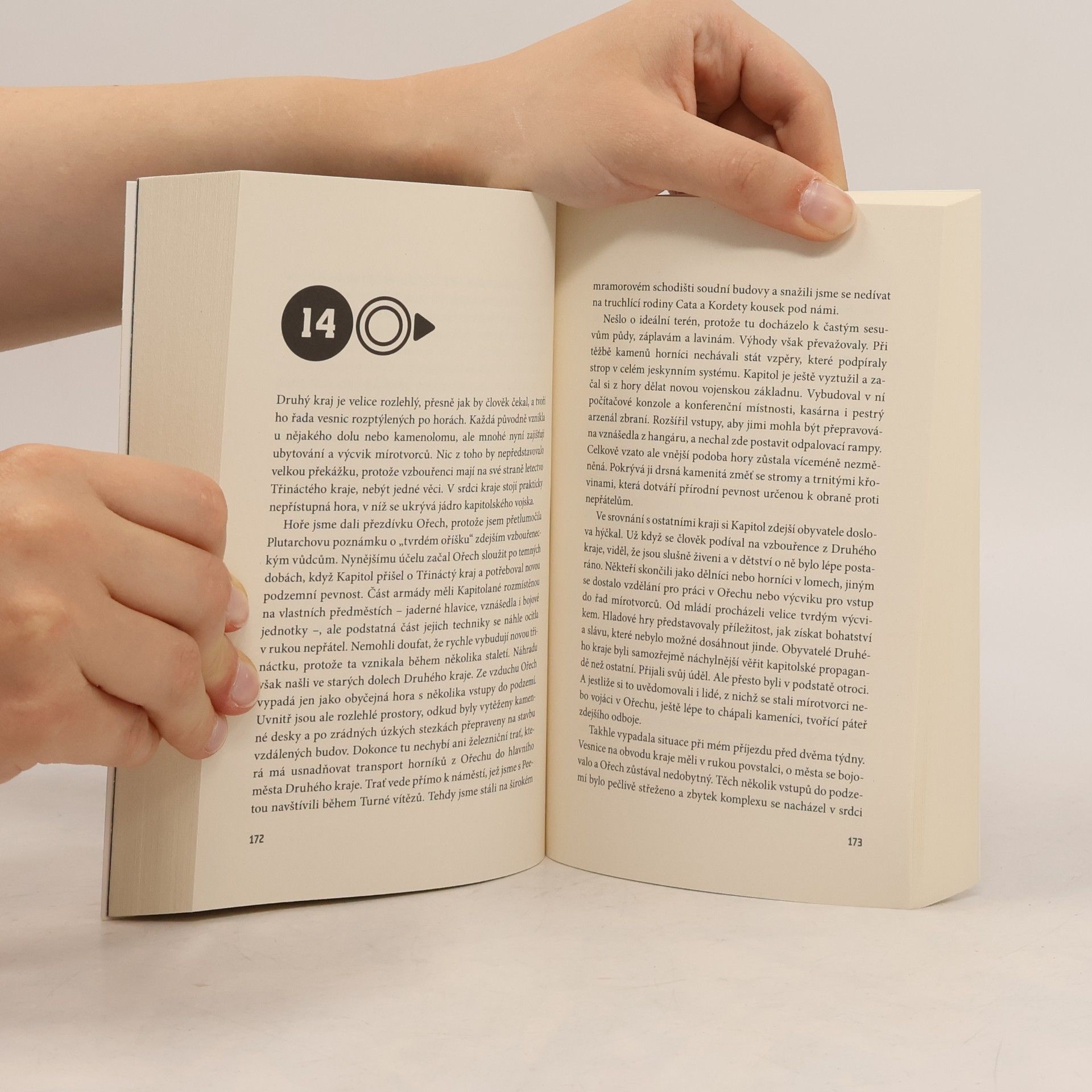 Suzanne Collins Hunger Games 1-3
