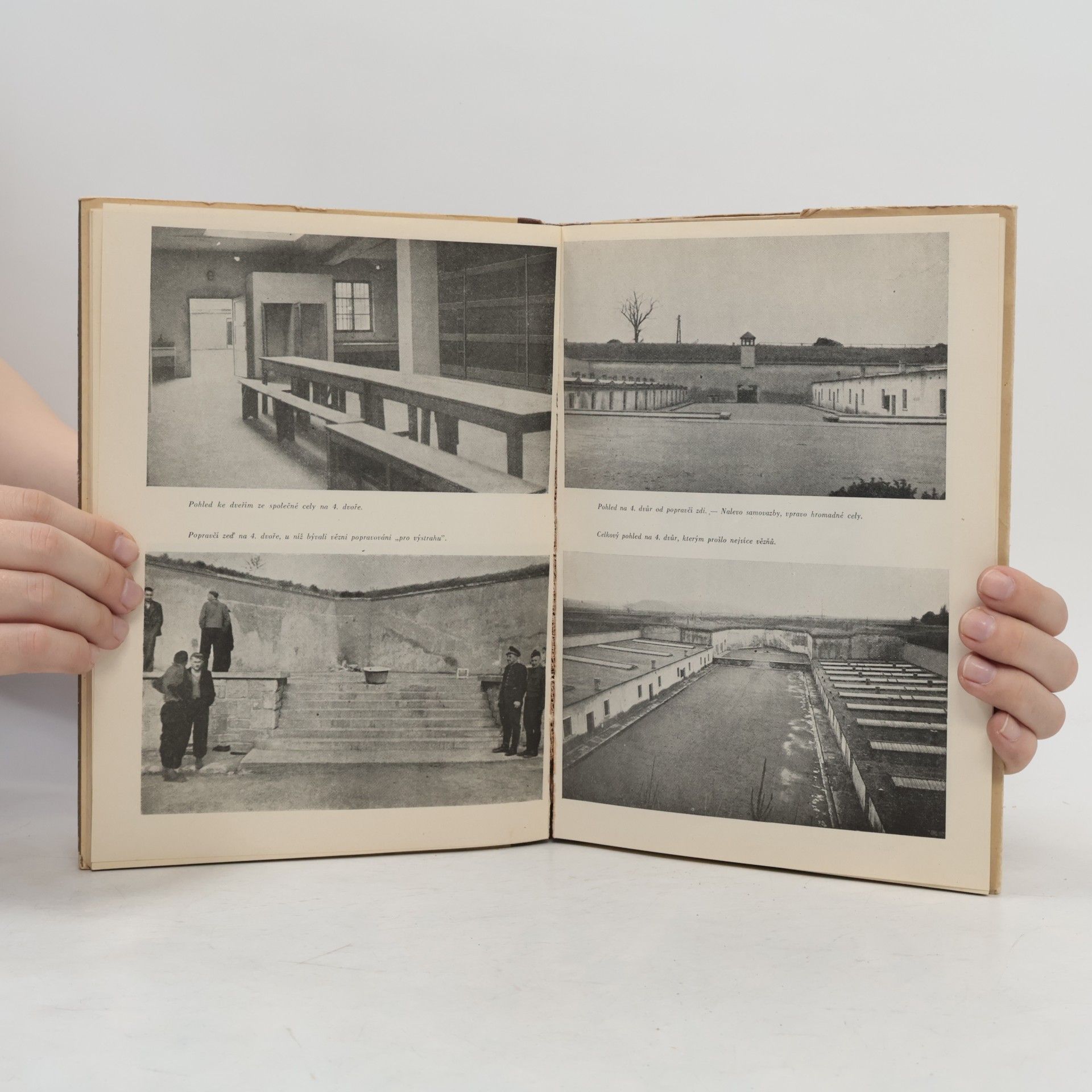 Autorenkollektiv Malá pevnost Terezín