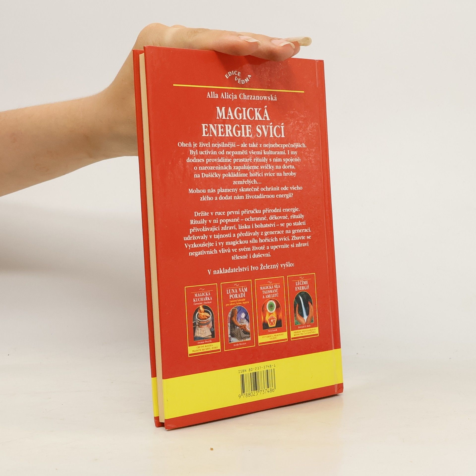 Chrzanowska Alicja Magická energie svící : využijte síly ohně