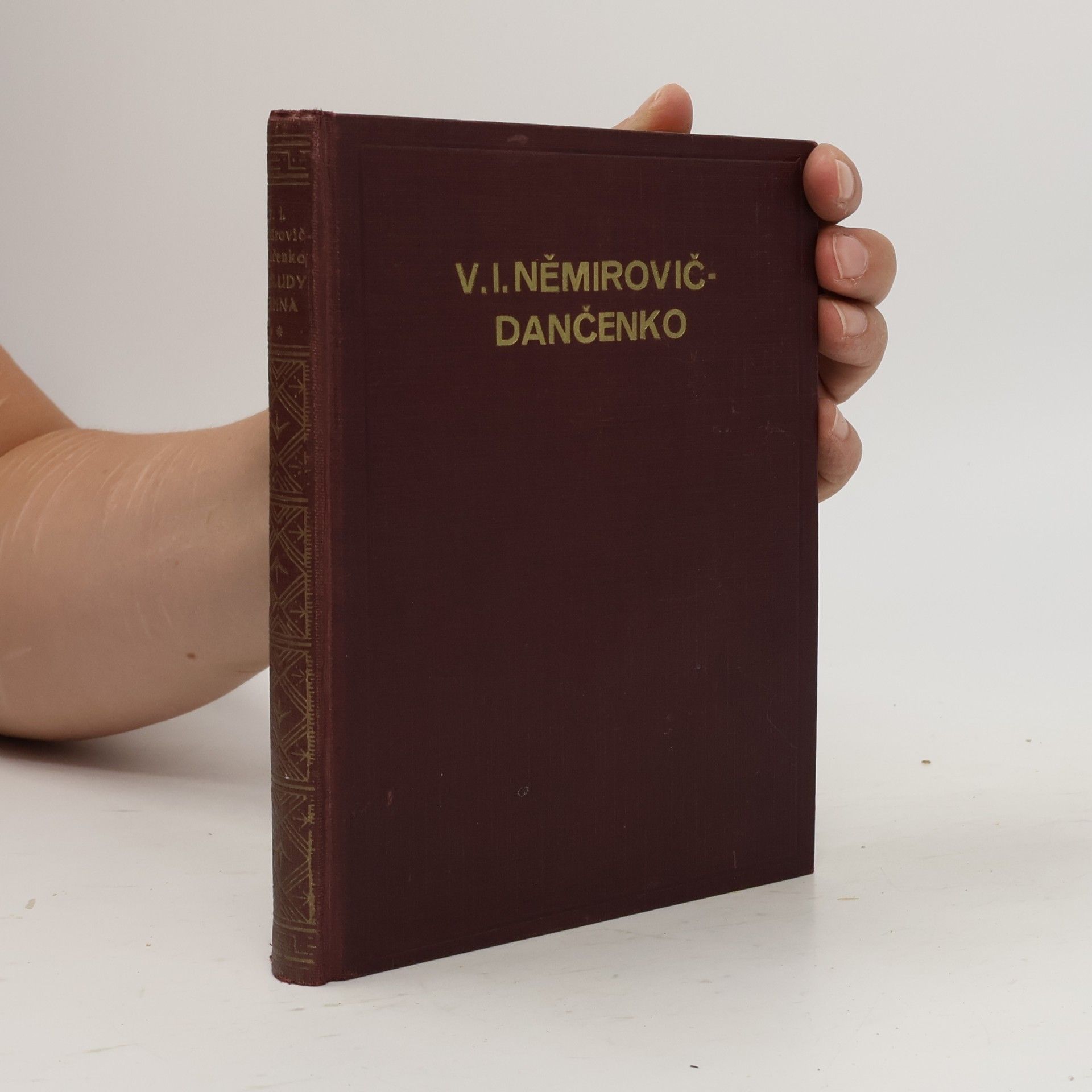 Vasilij Ivanovič Nemirovič Dančenko Přeludy bahna. Část II.