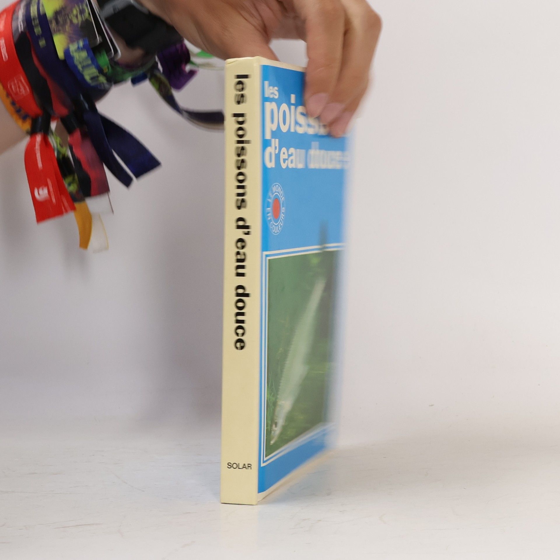 Autores varios Le Monde en Couleur: Les poissons d'eau douce