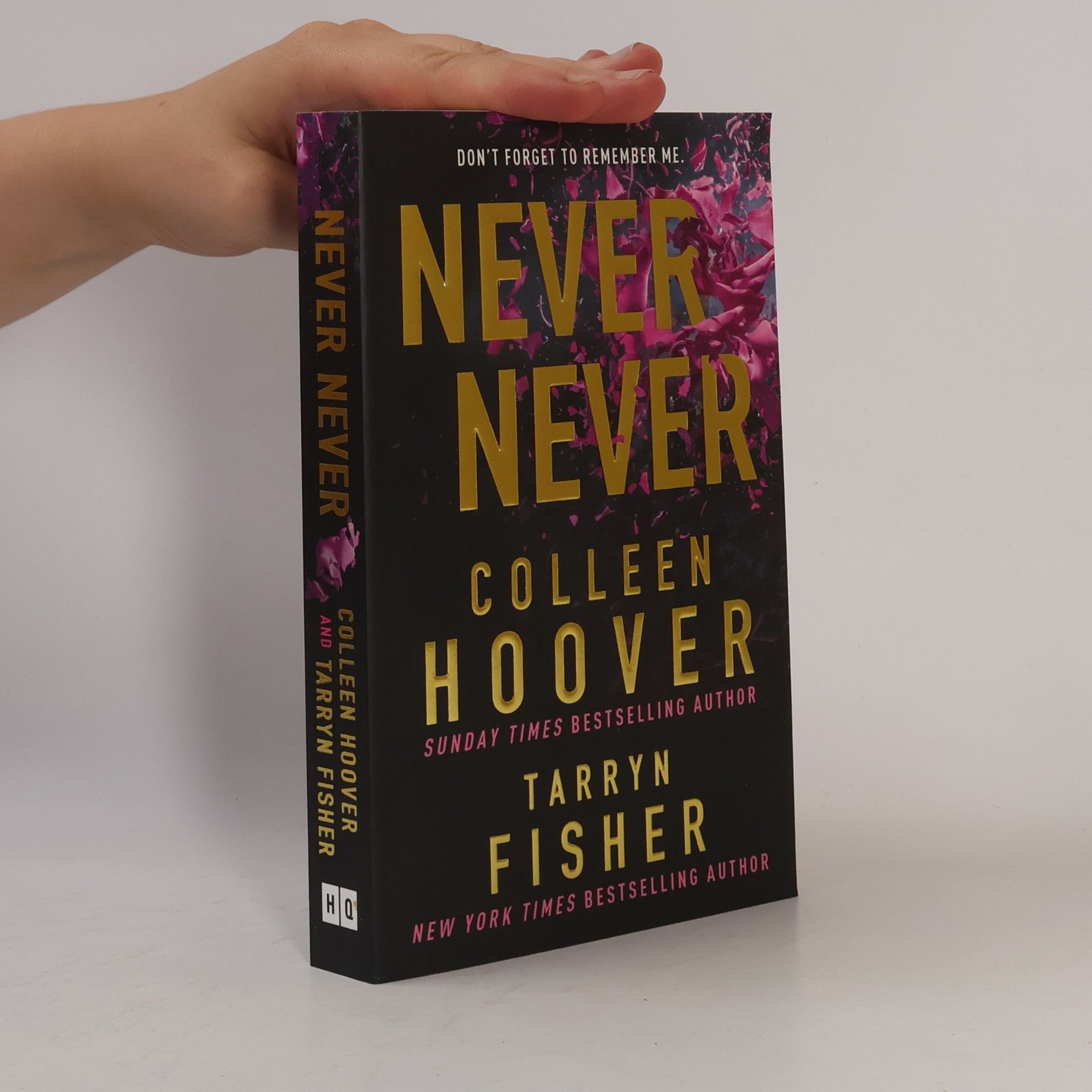 Tarryn Fisher Never Never