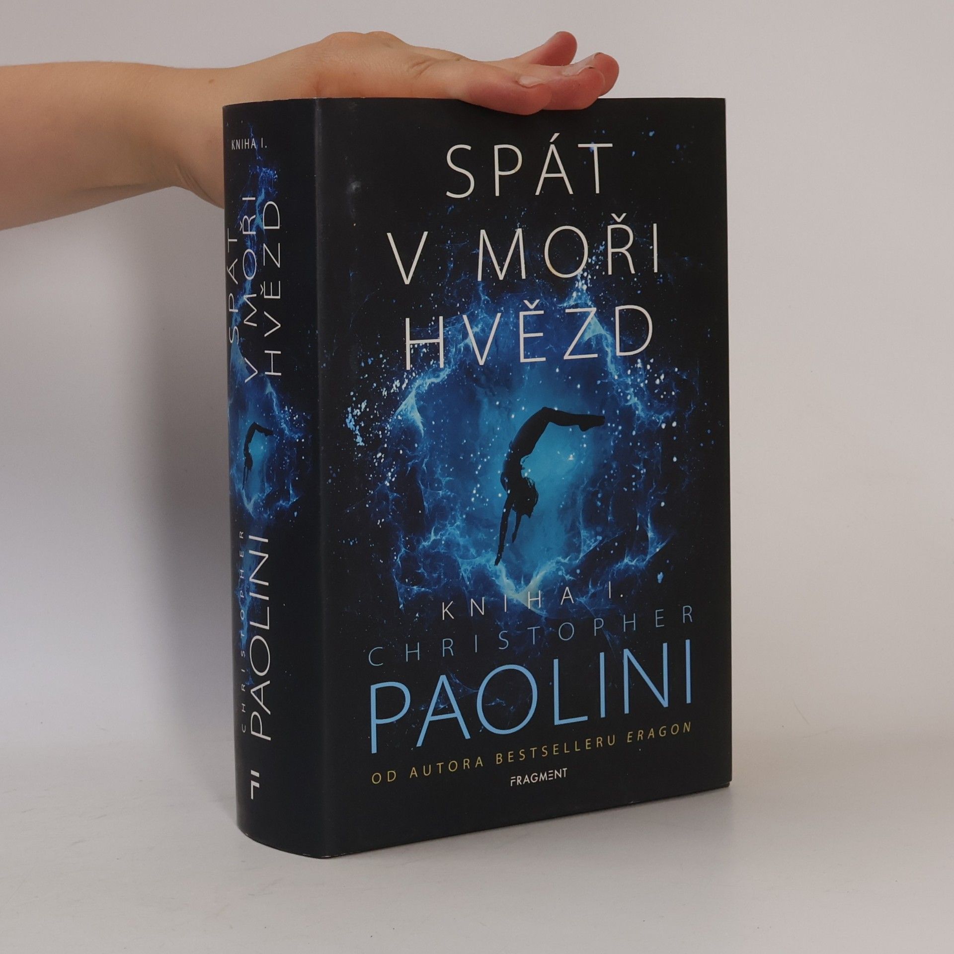 Christopher Paolini Spát v moři hvězd