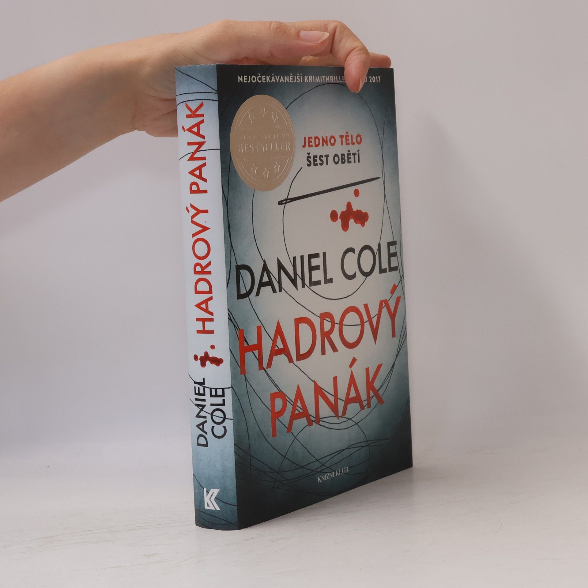 Daniel Cole Hadrový panák