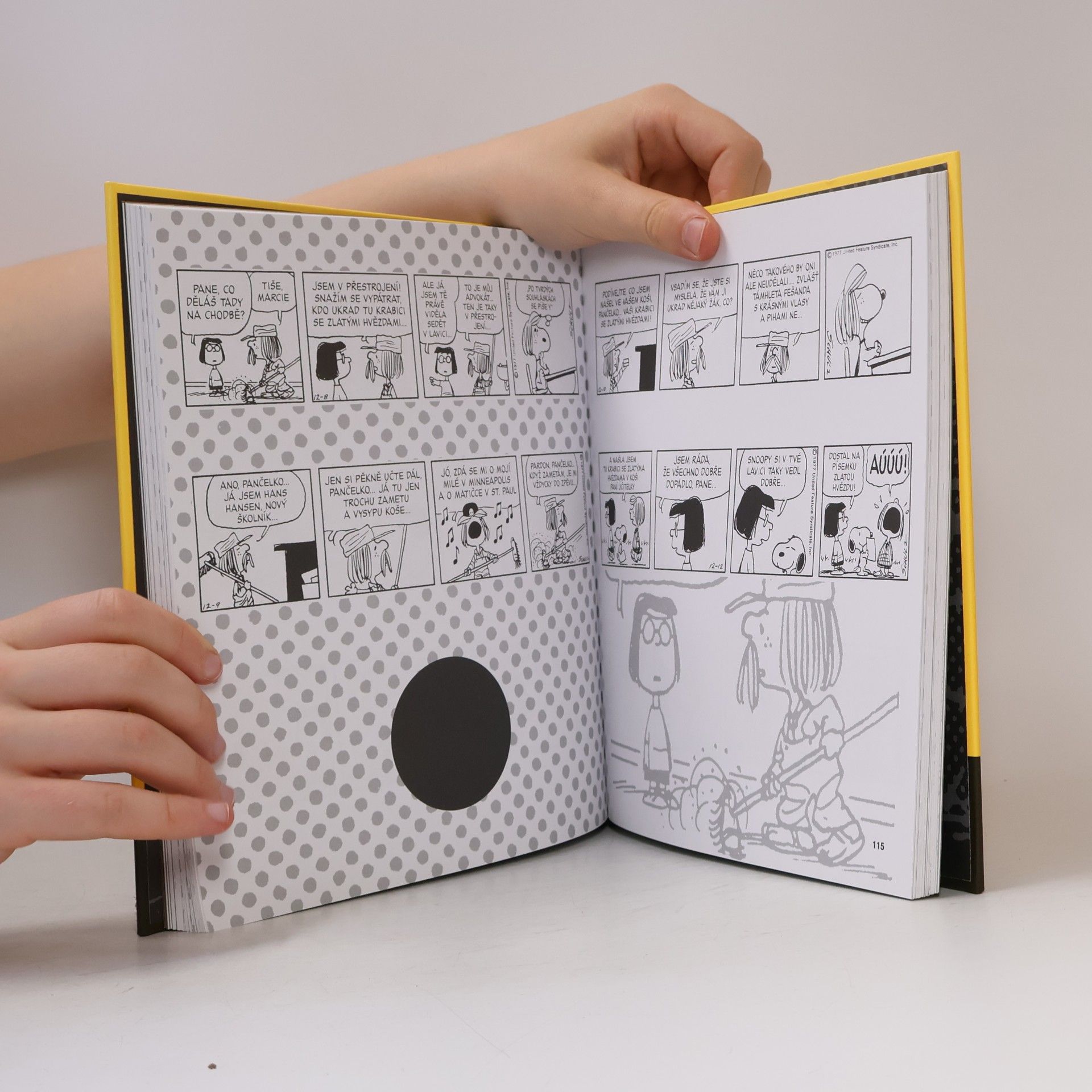 Charles Monroe Schulz Snoopy po škole