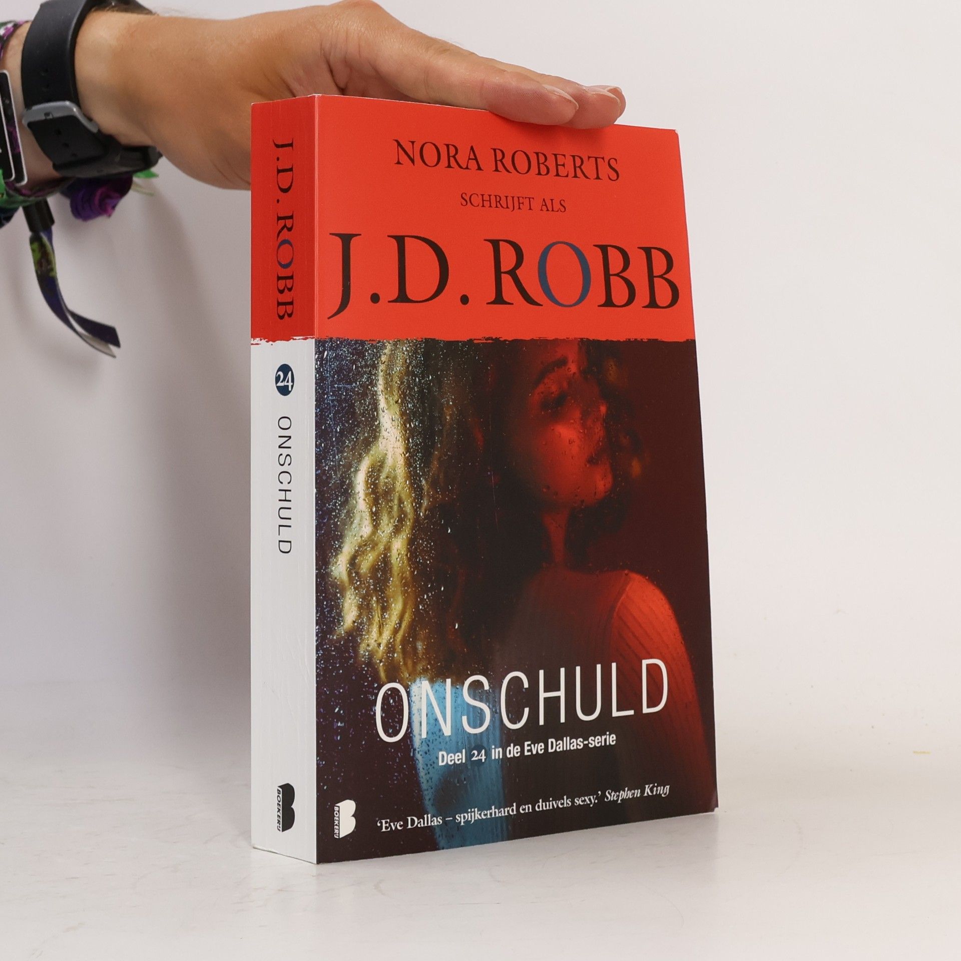 J.D. Robb Eve Dallas-serie - 24: Onschuld