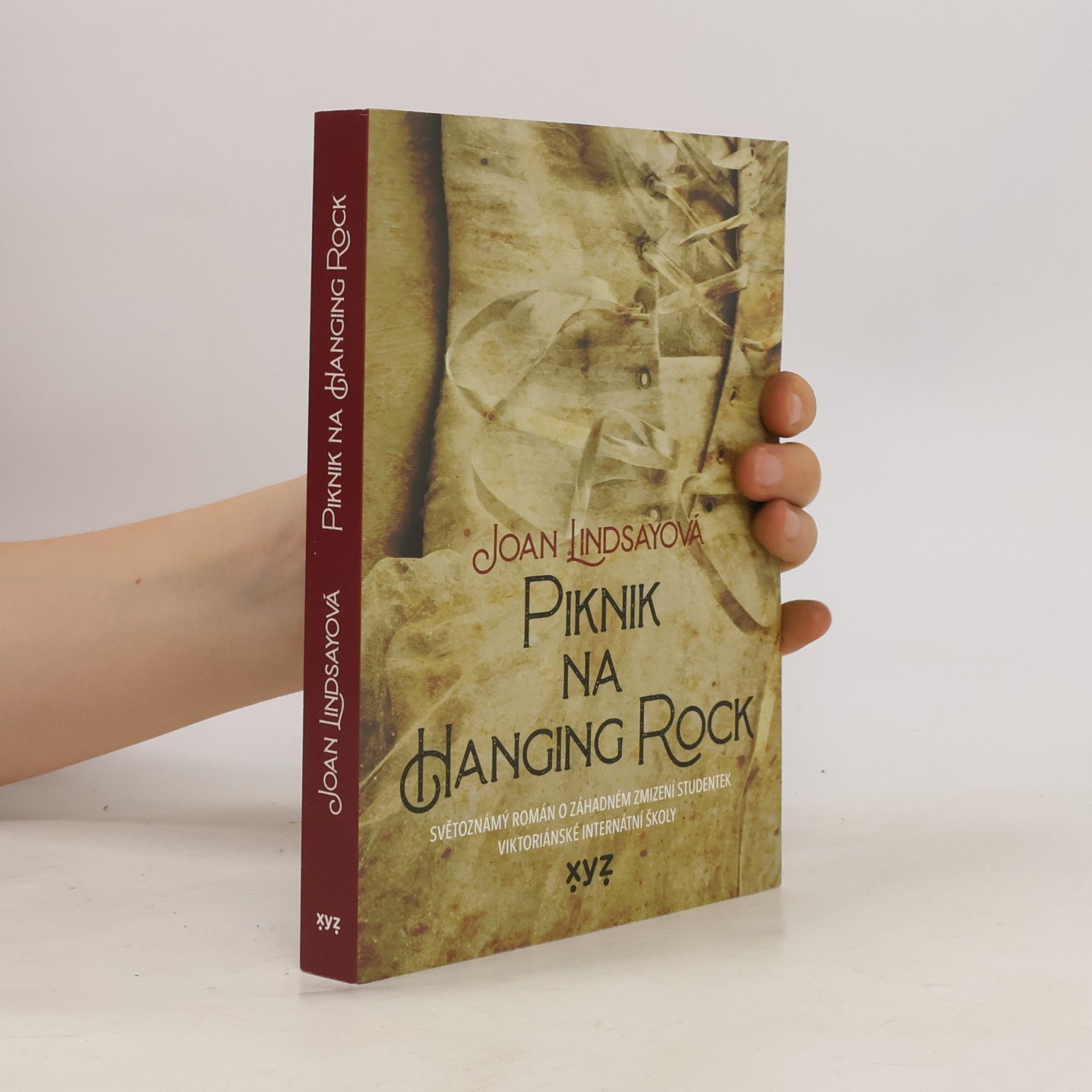 Joan Lindsay Piknik na Hanging Rock