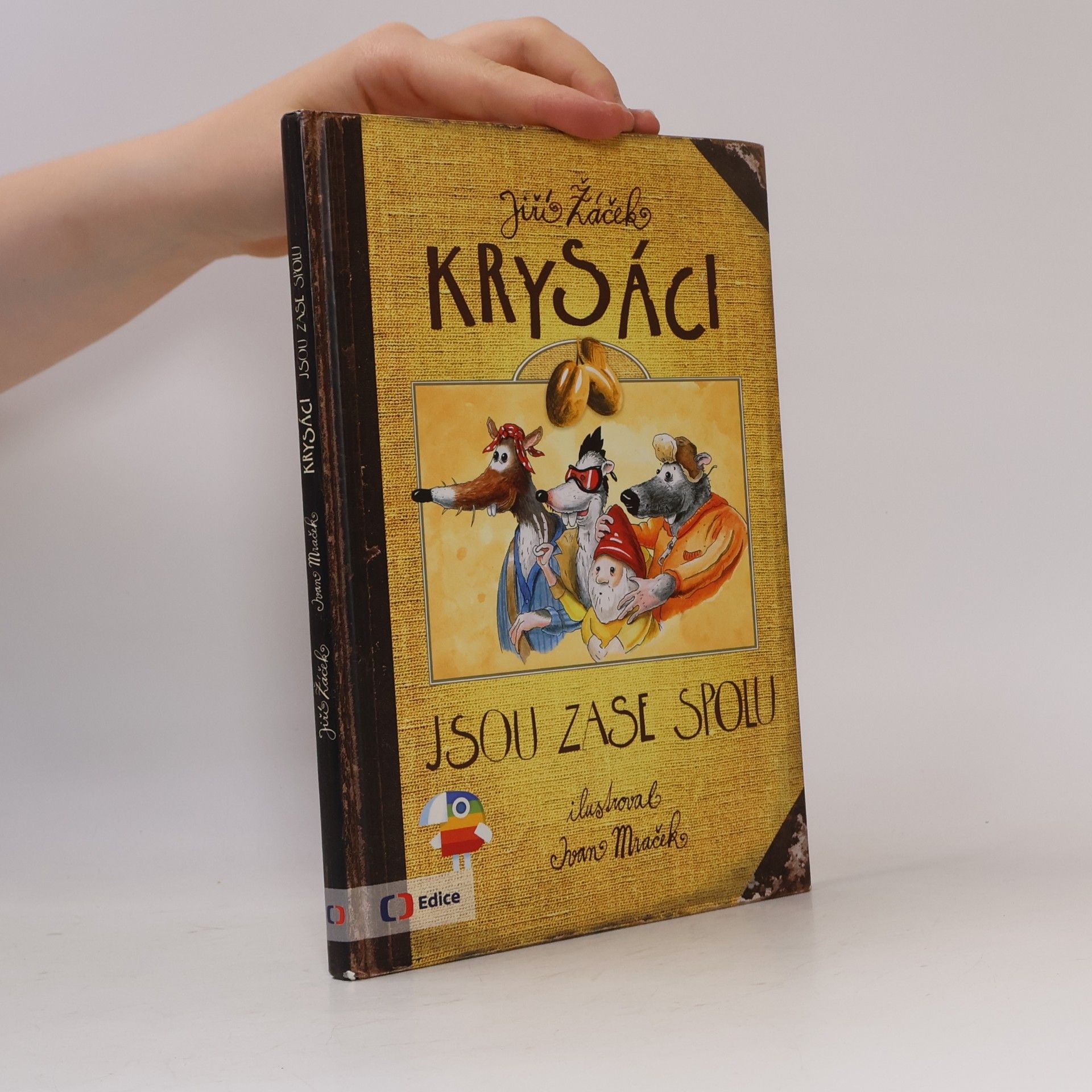 Krysáci jsou zase spolu
