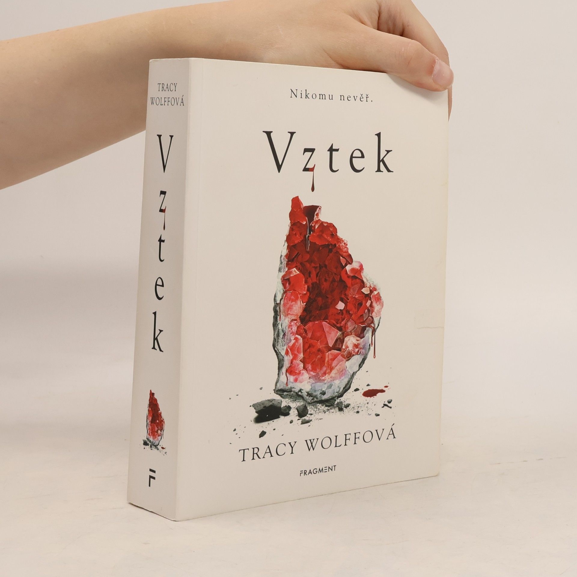 Tracy Wolff Vztek
