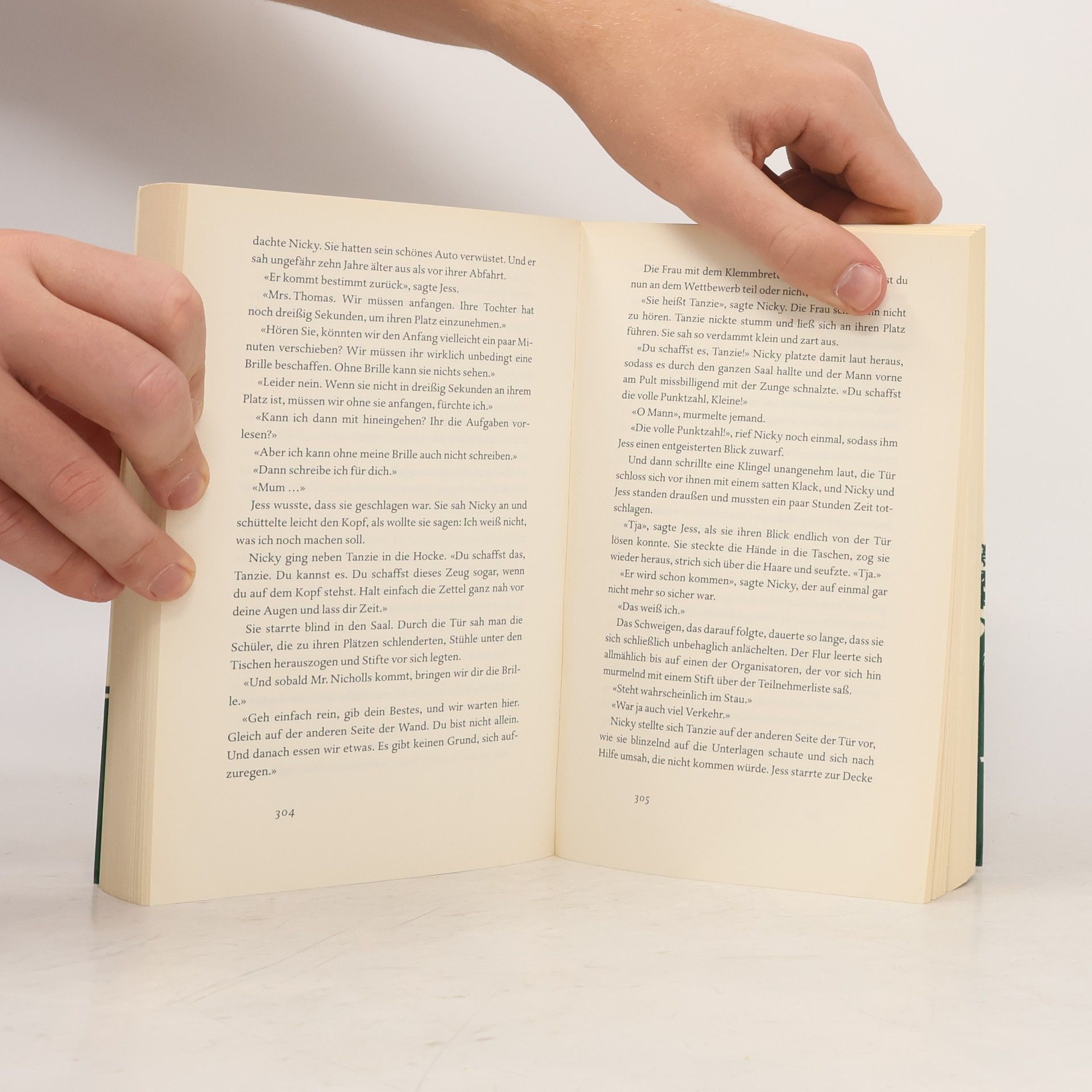 Jojo Moyes Weit weg und ganz nah