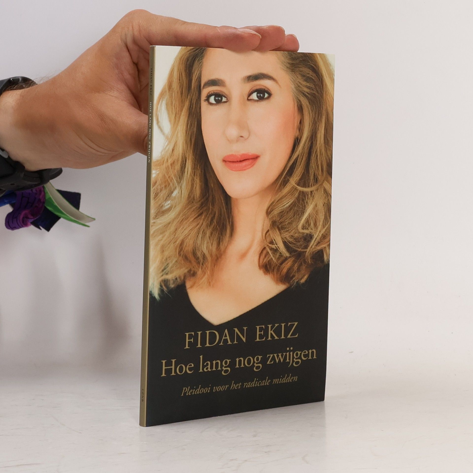 Fidan Ekiz Hoe lang nog zwijgen