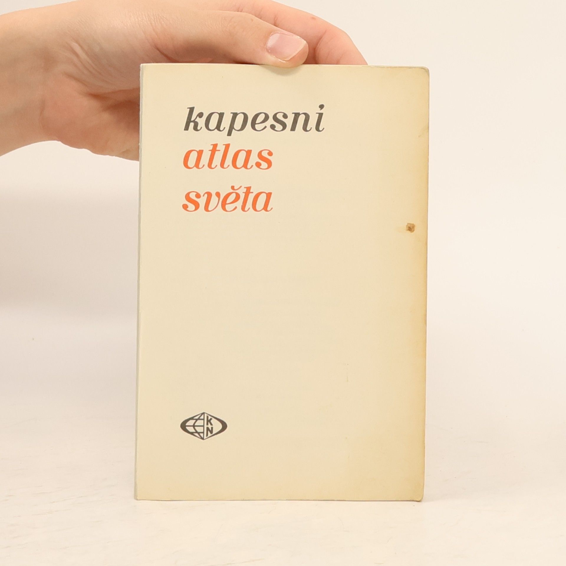 AA.VV. Kapesní atlas světa