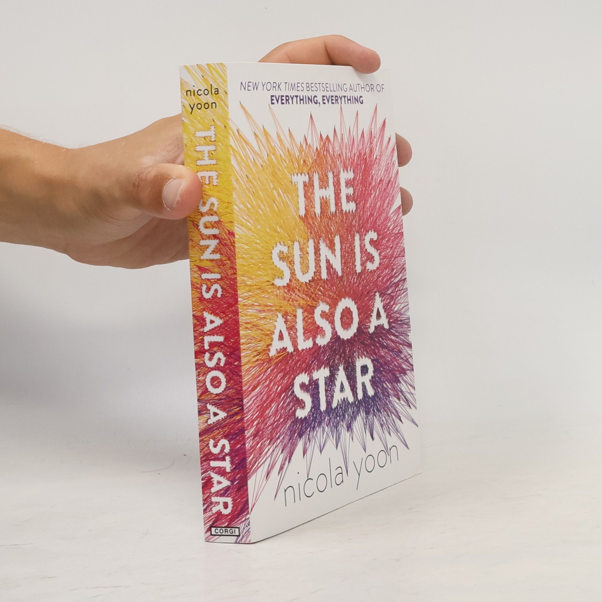 Nicola Yoon The Sun is also a star