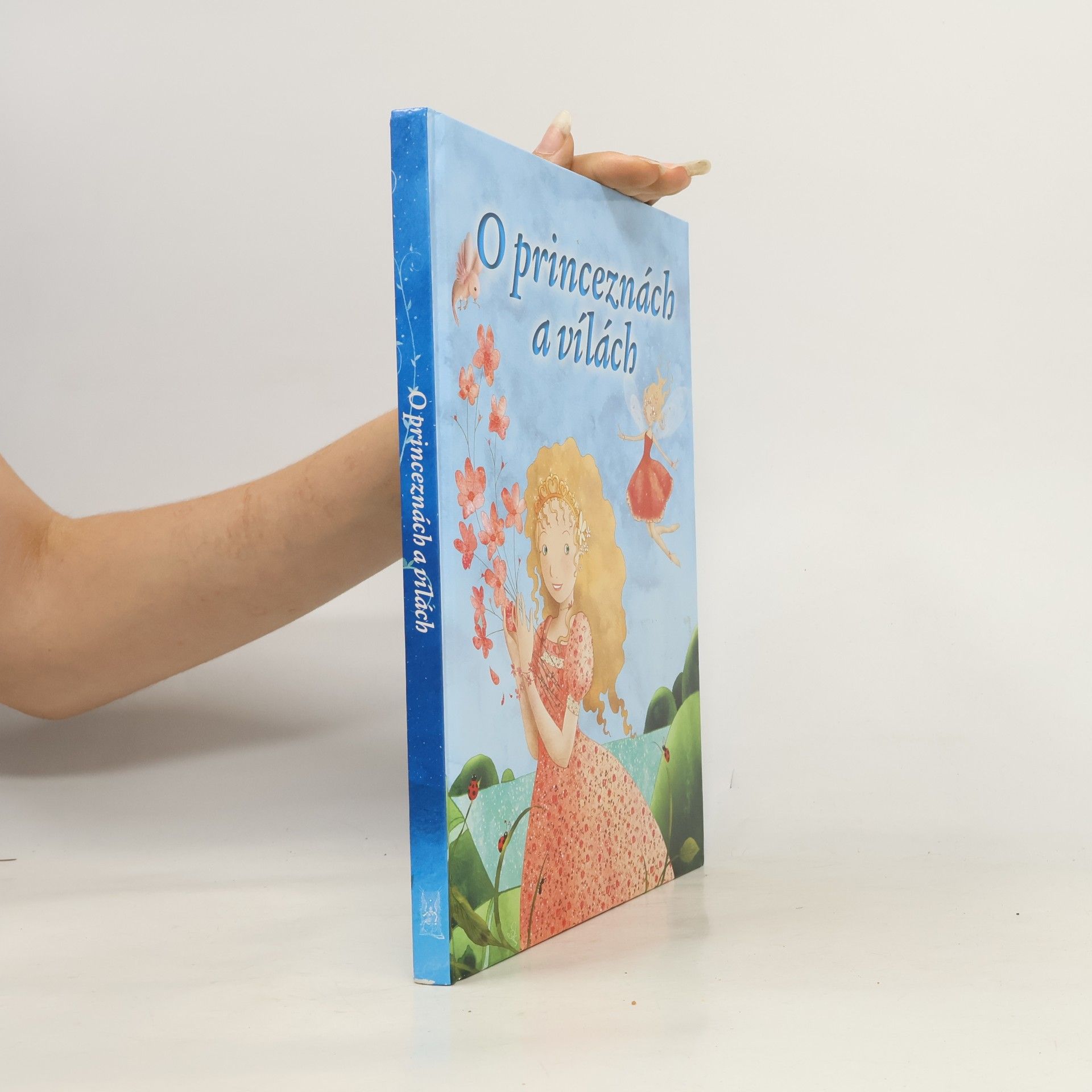Autores varios O princeznách a vílách