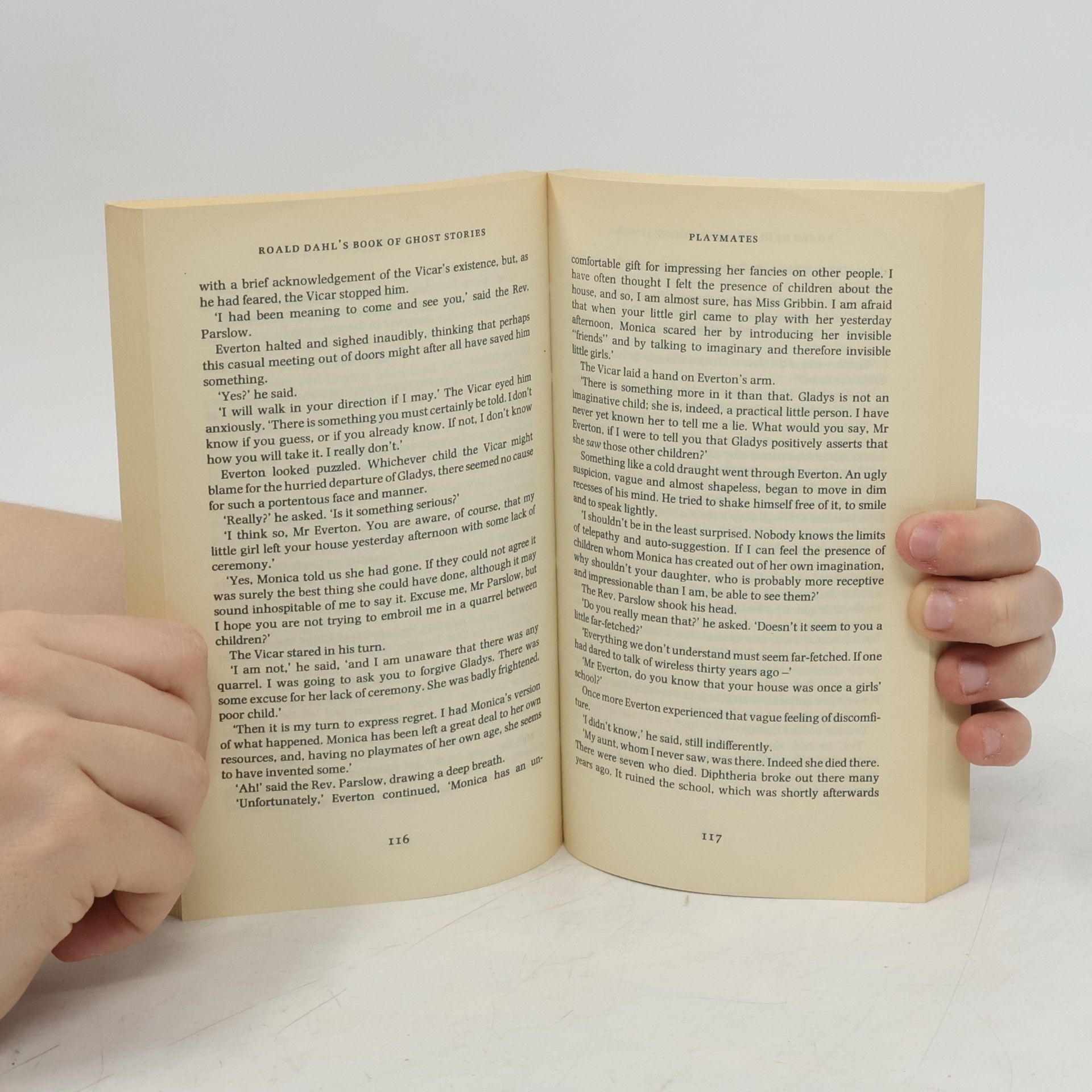 Roald Dahl Book of Ghost Stories