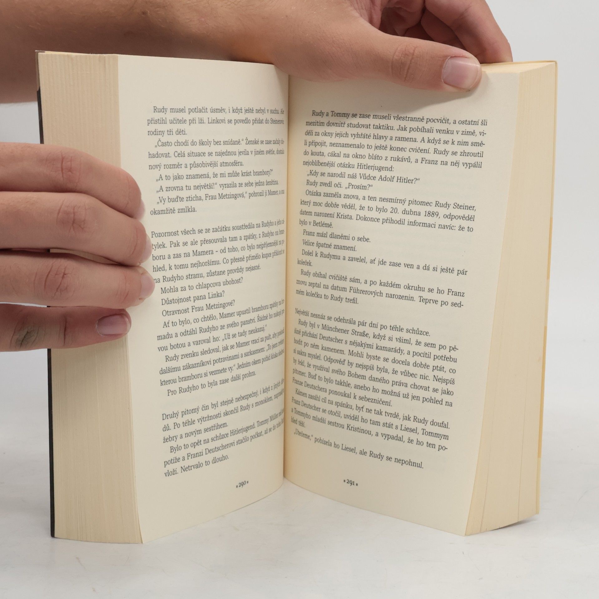 Markus Zusak Zlodějka knih