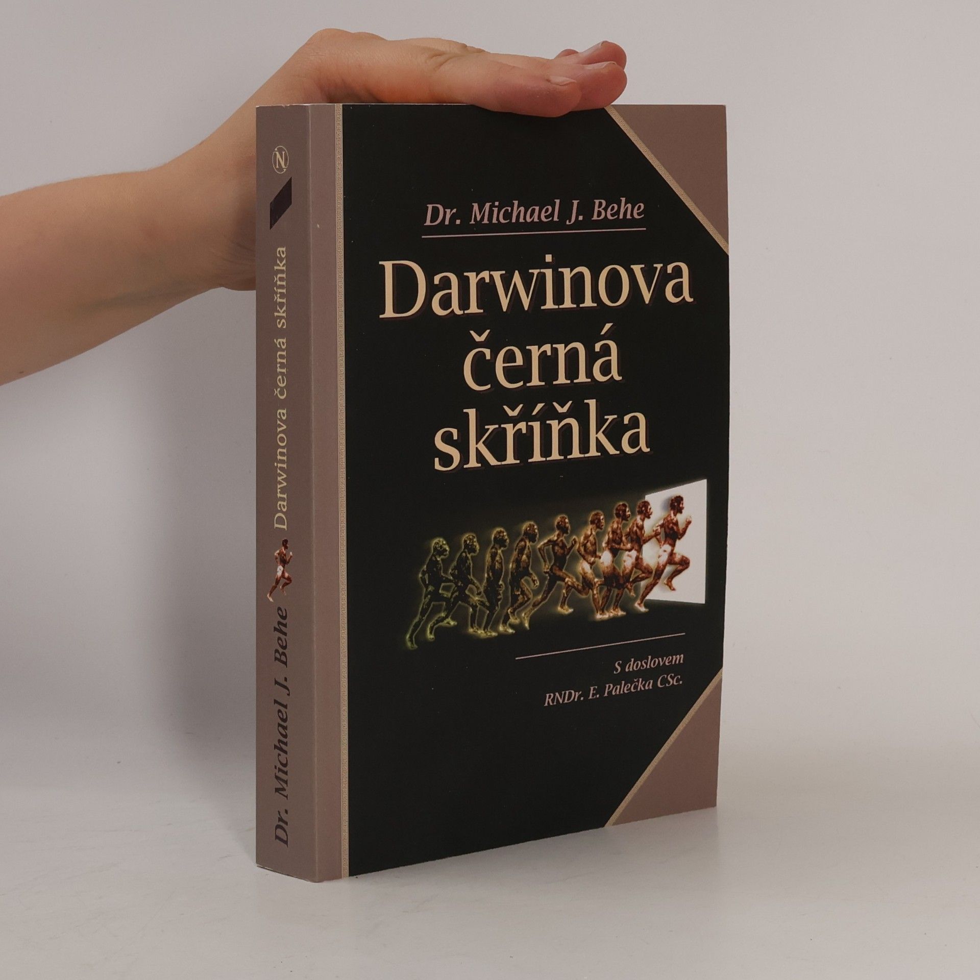 Michael Behe Darwinova černá skříňka