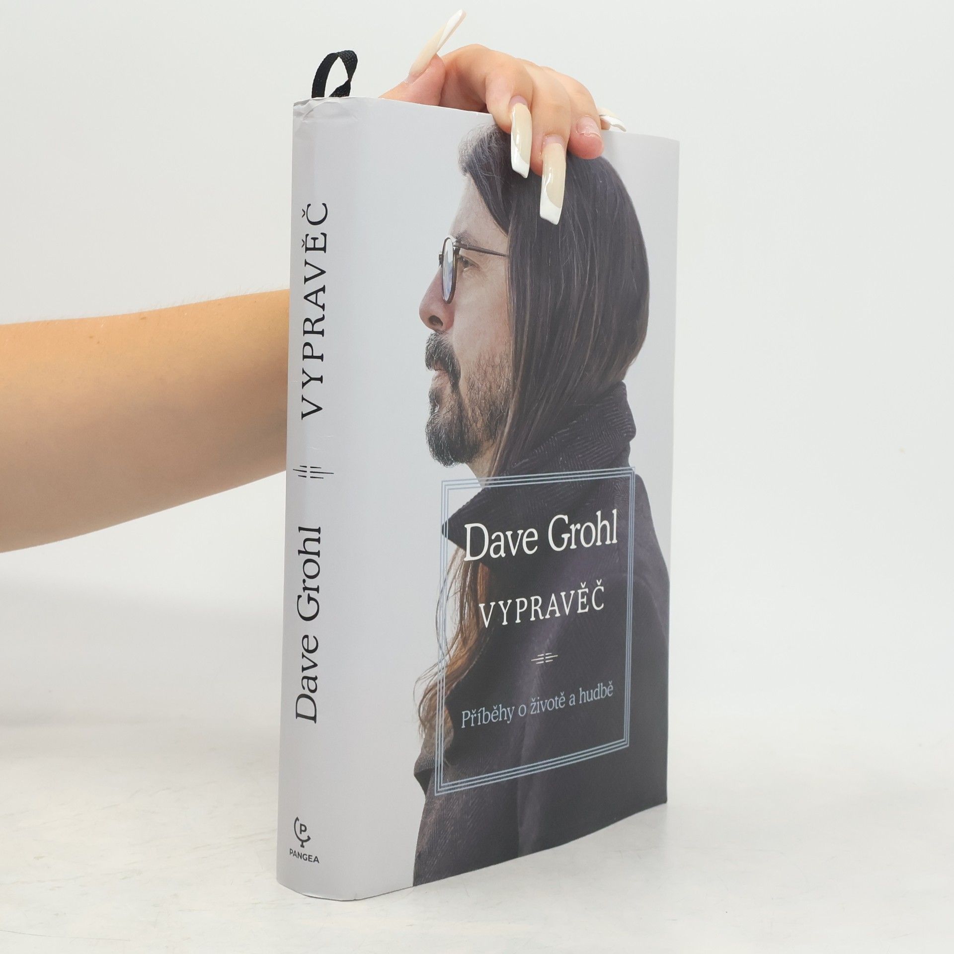Dave Grohl Vypravěč : příběhy o životě a hudbě