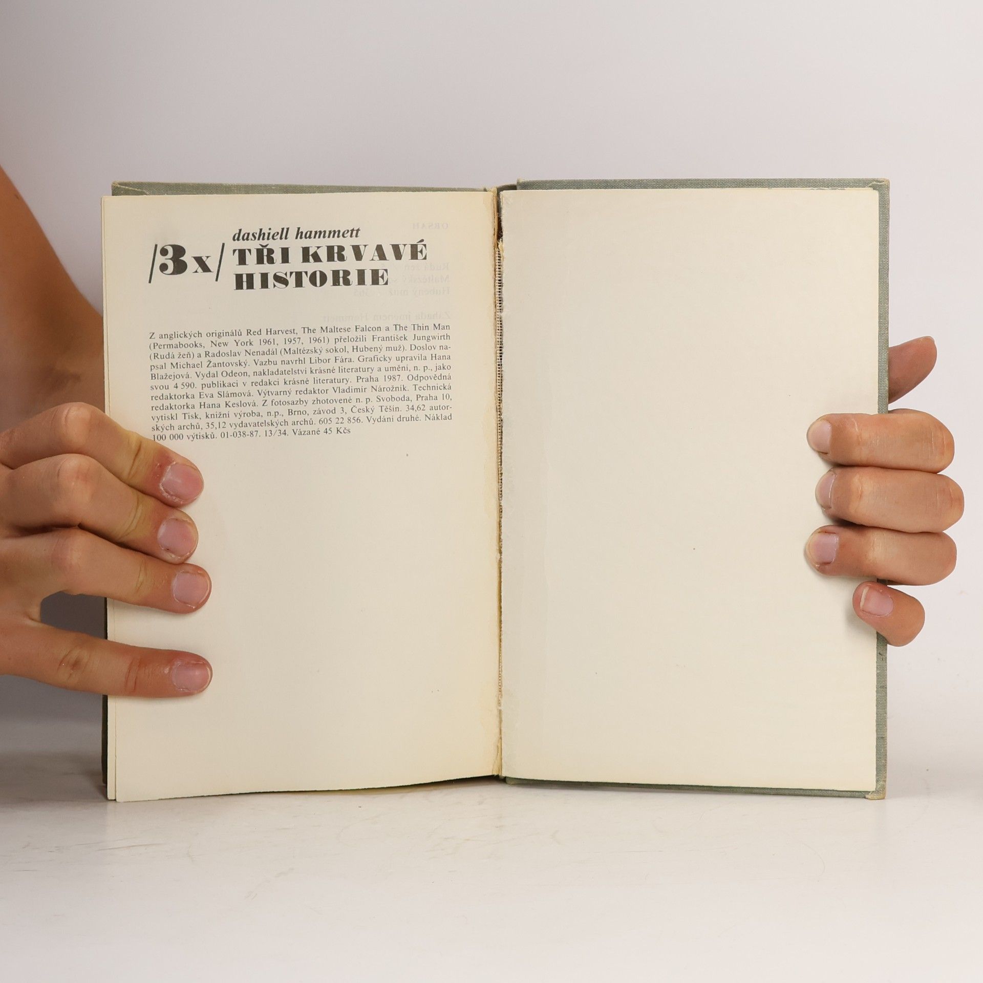 Dashiell Hammett Tři krvavé historie