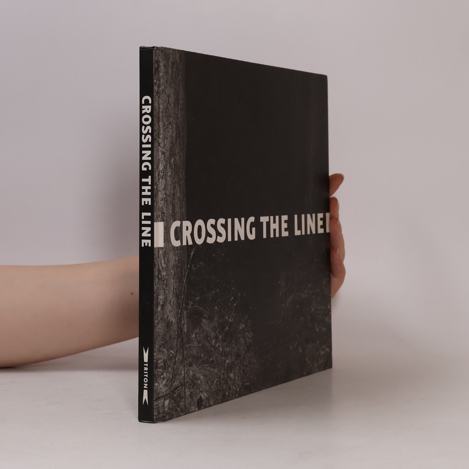 Miriam Bestebreurtje Crossing the line