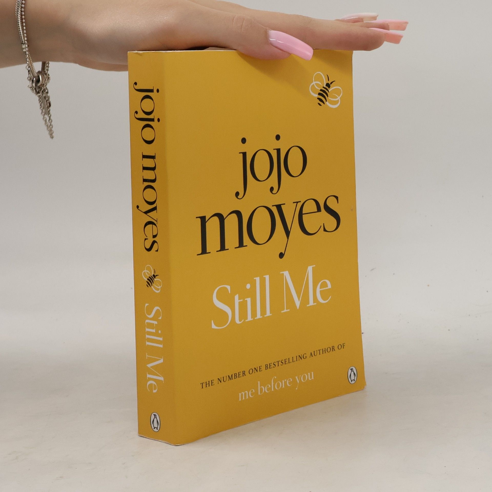 Jojo Moyes Still me