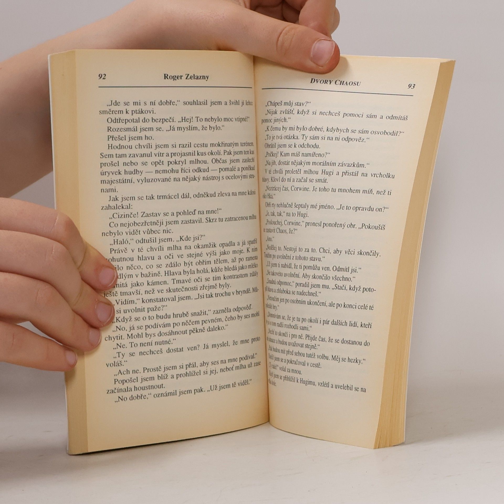 Roger Zelazny Dvory chaosu