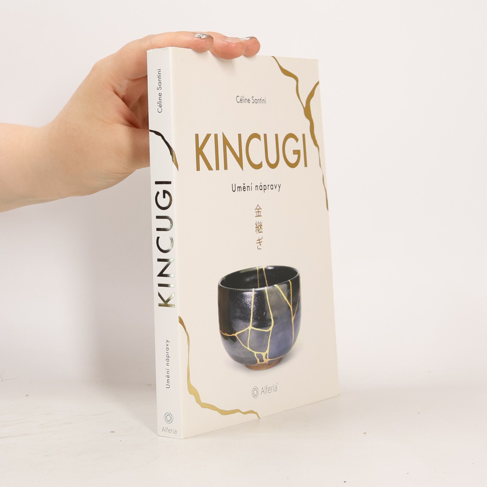 Céline Santini Kincugi. Umění nápravy