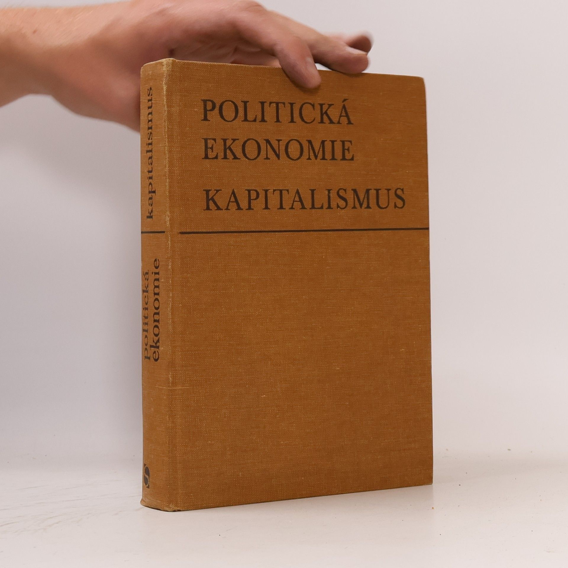 Jiří Vojtíšek Politická ekonomie. Kapitalismus
