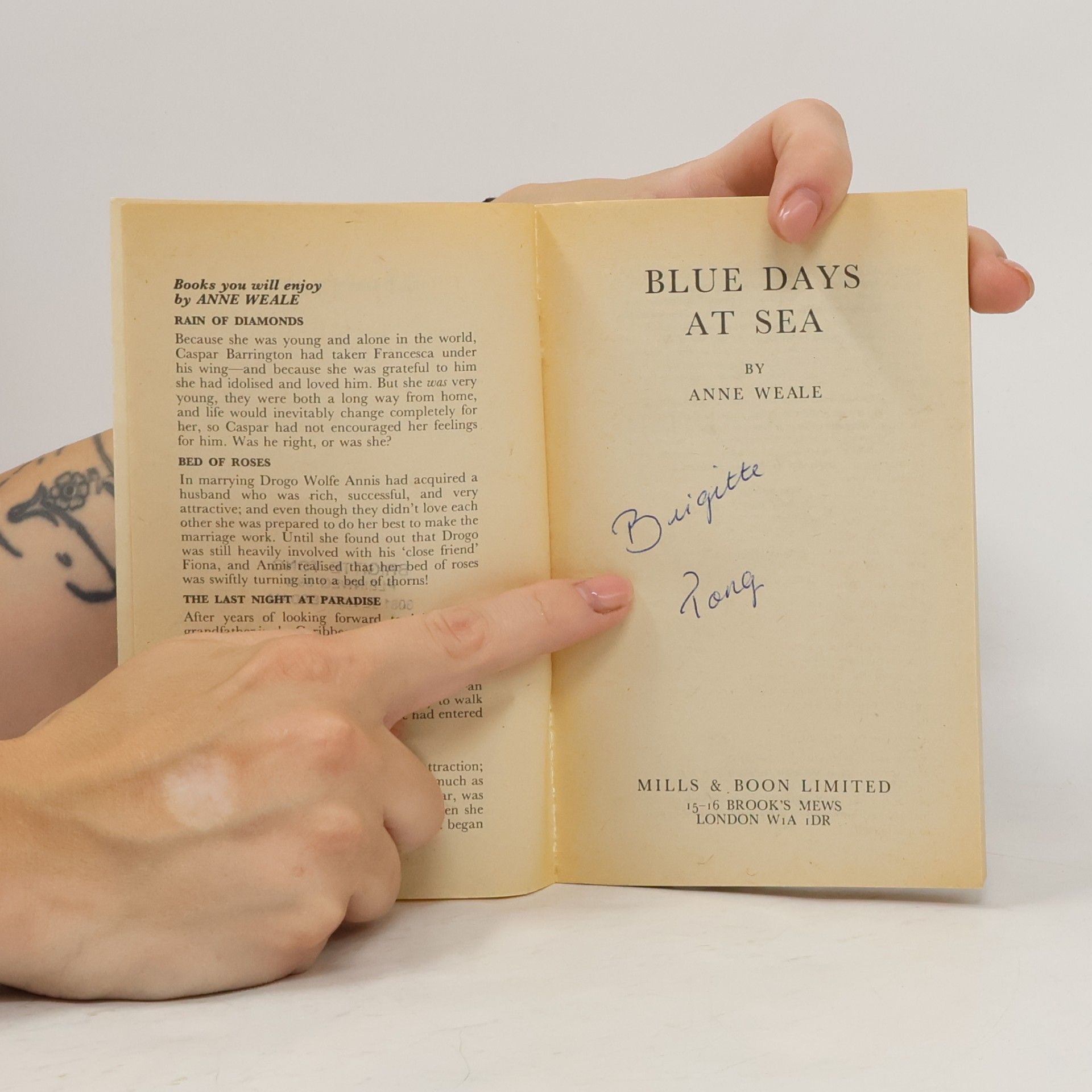 Anne Weale Romance - 1837: Blue Days at Sea