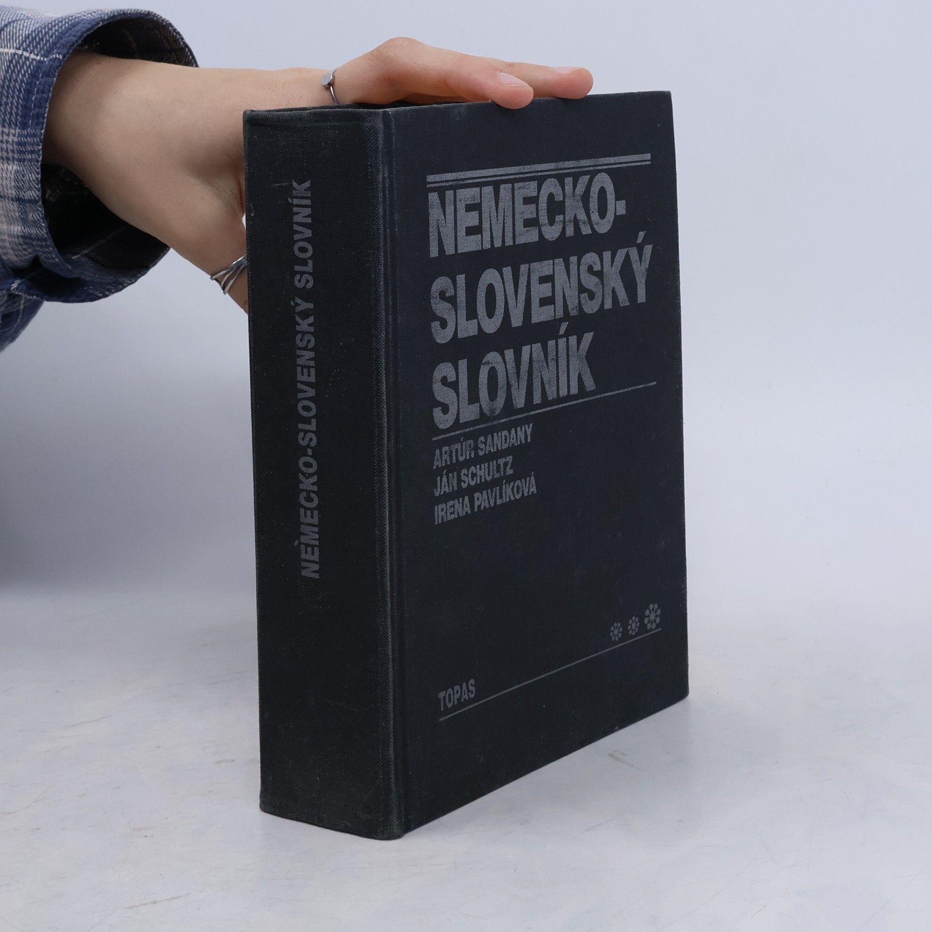 Irena Pavlíková Nemecko-slovenský slovník