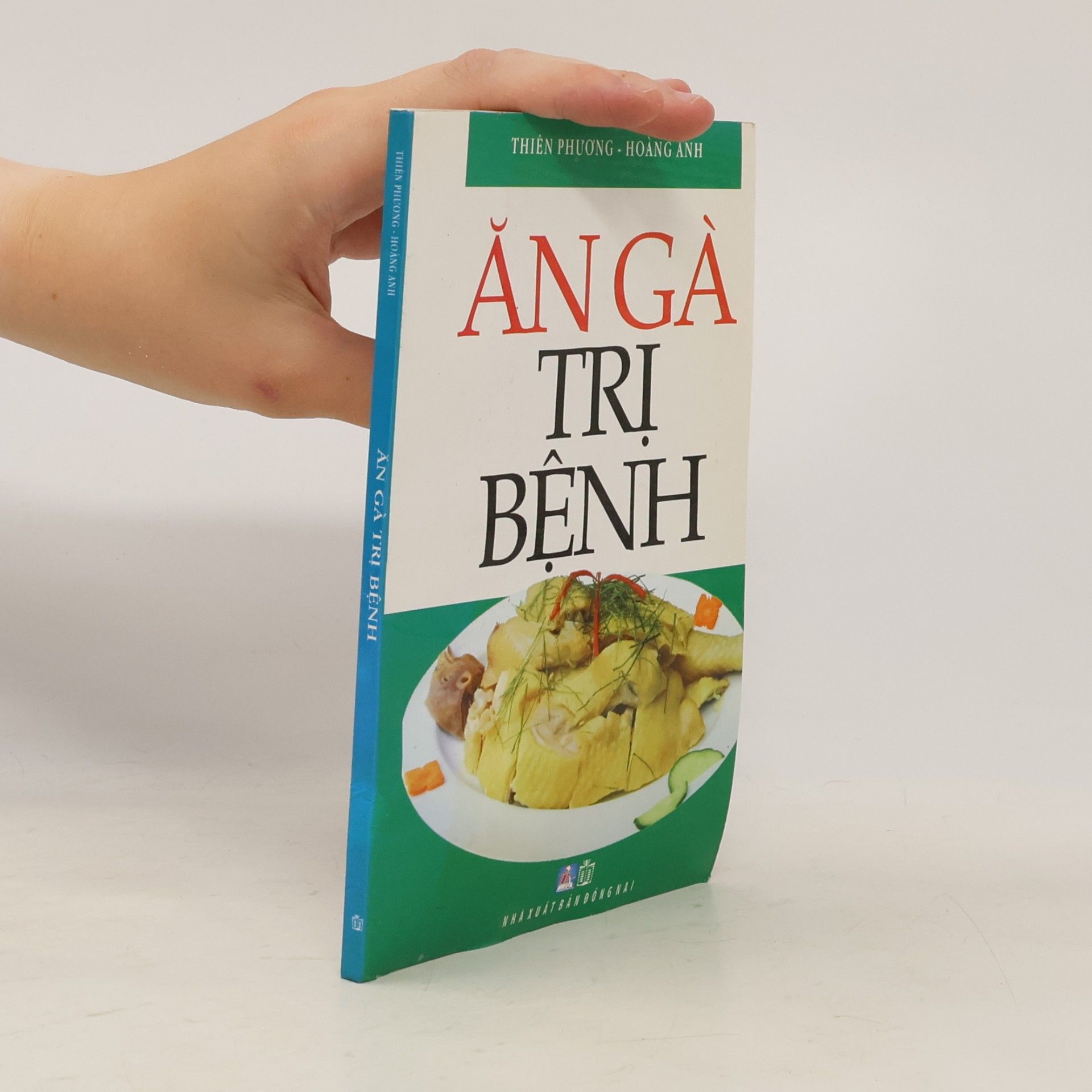 Ăn gà trị bệnh