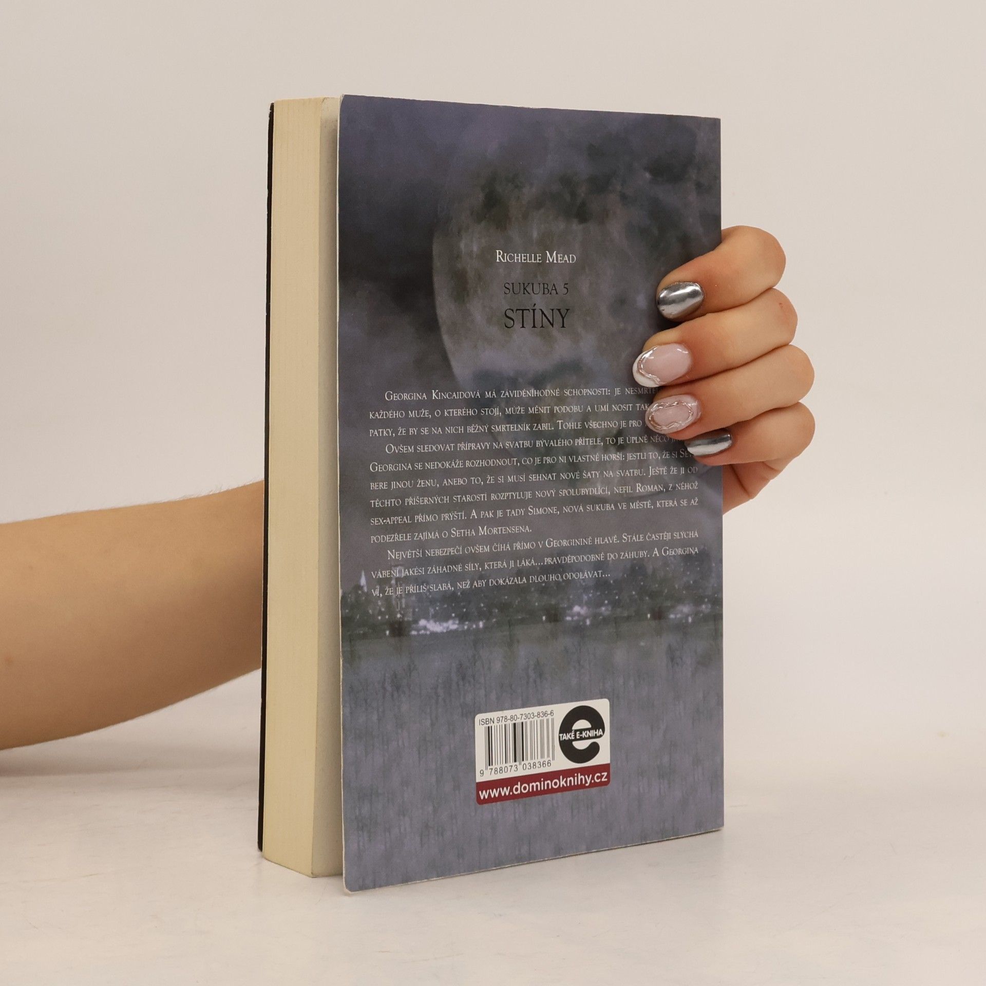 Richelle Mead Sukuba 5. Stíny