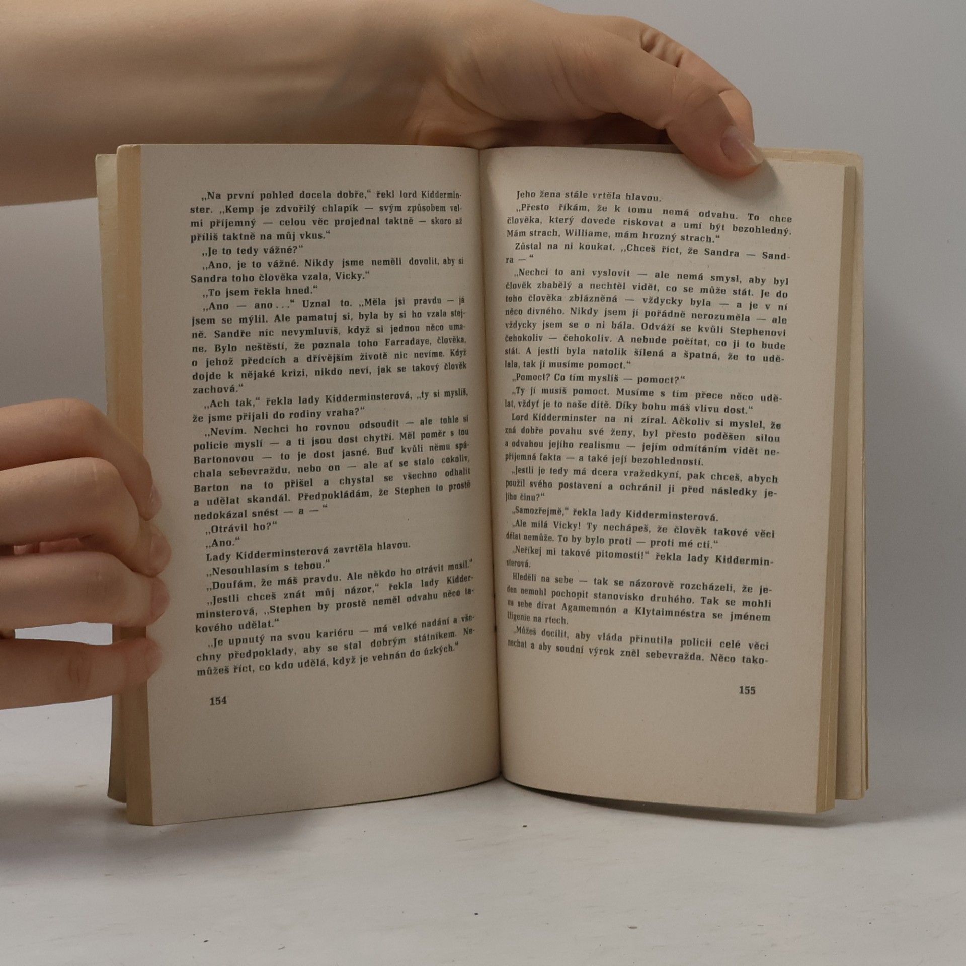 Agatha Christie Cyankáli v šampaňském