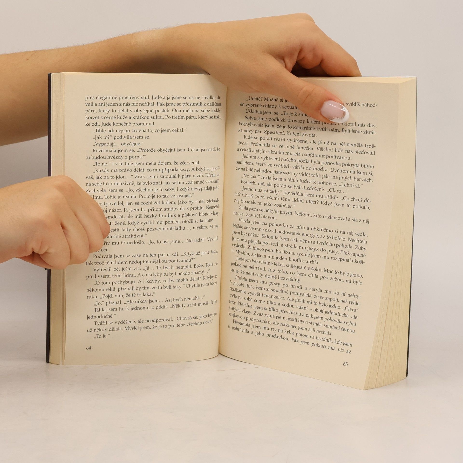 Richelle Mead Sny. Sukuba. 3. díl