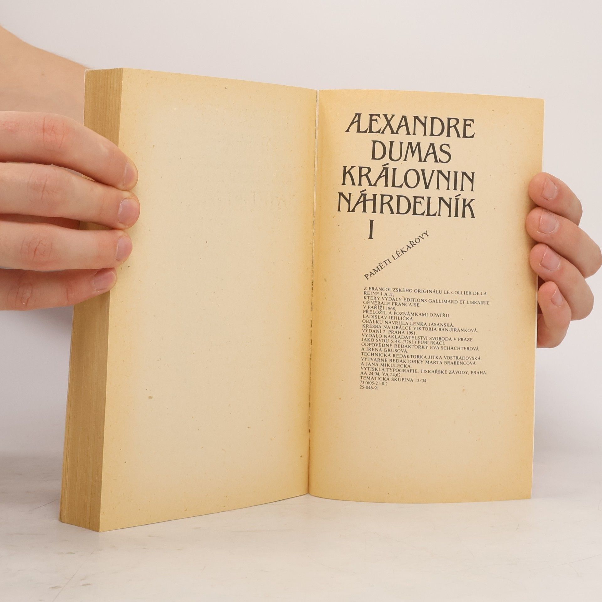 Alexandre Dumas Královnin náhrdelník I.