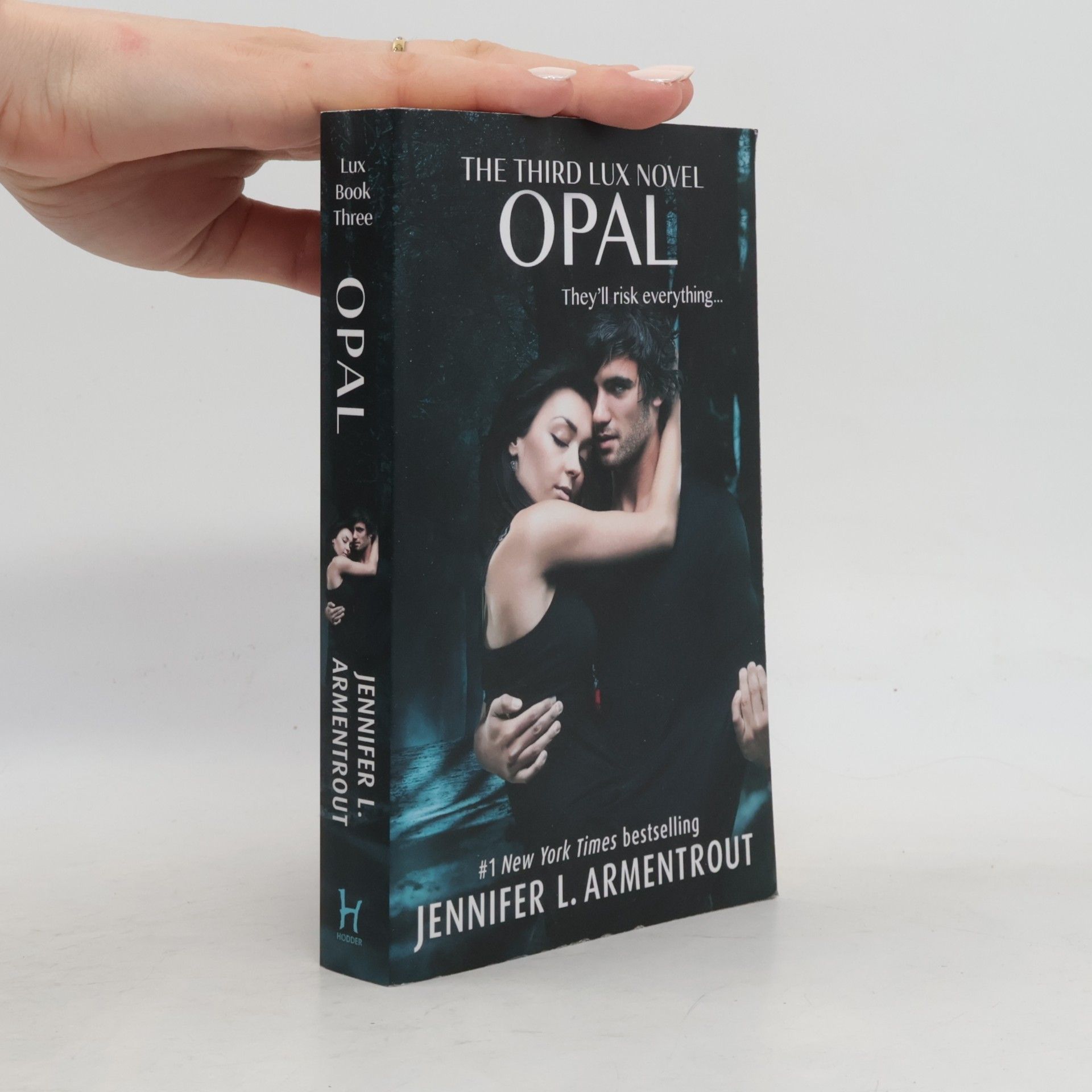 Jennifer Armentrout Opal