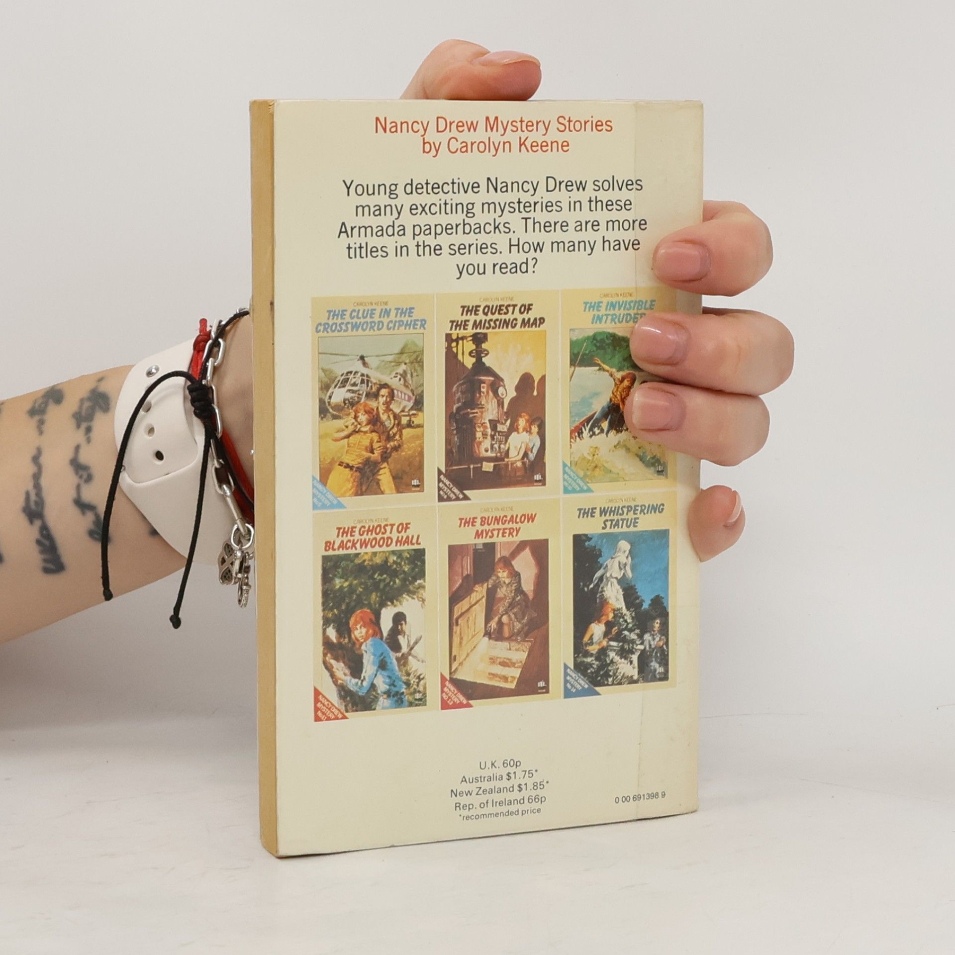 Carolyn Keene Nancy Drew Mystery Stories - 15: The Haunted Showboat