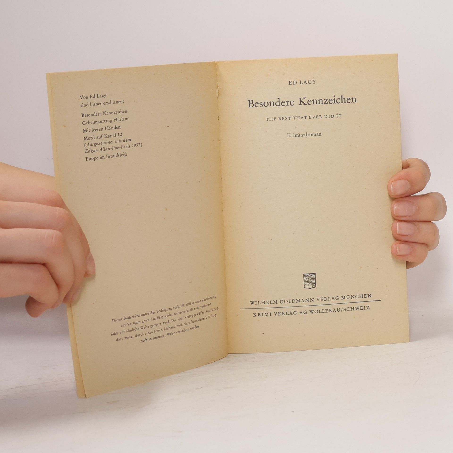 Ed. Lacy Besondere Kennzeichen