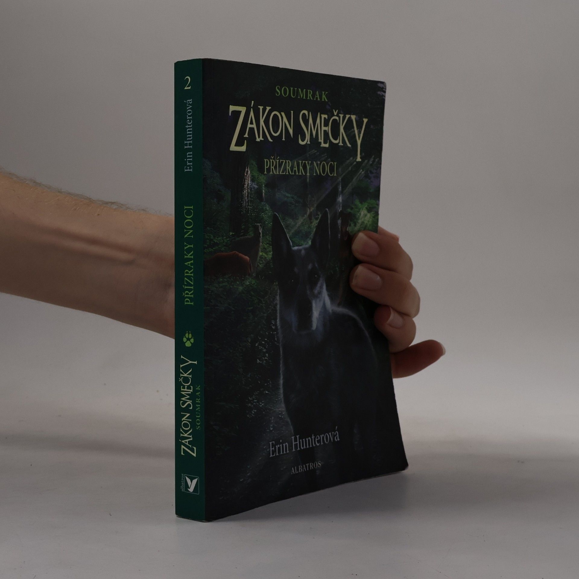 Erin Hunter Soumrak. Zákon smečky 2. Přízraky noci