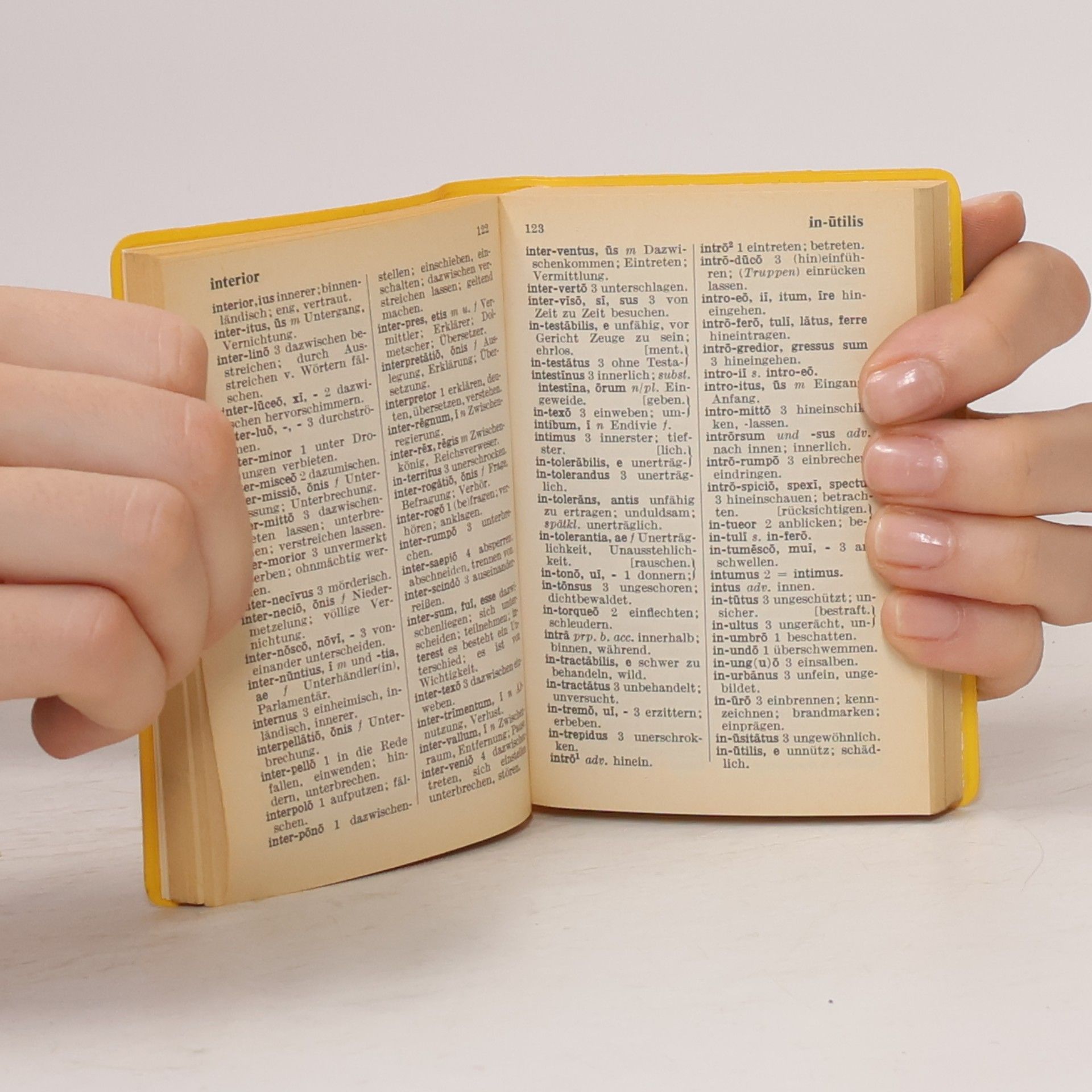 Ernst Erwin Lange-Kowal Langenscheidts Universal-Wörterbuch Latein