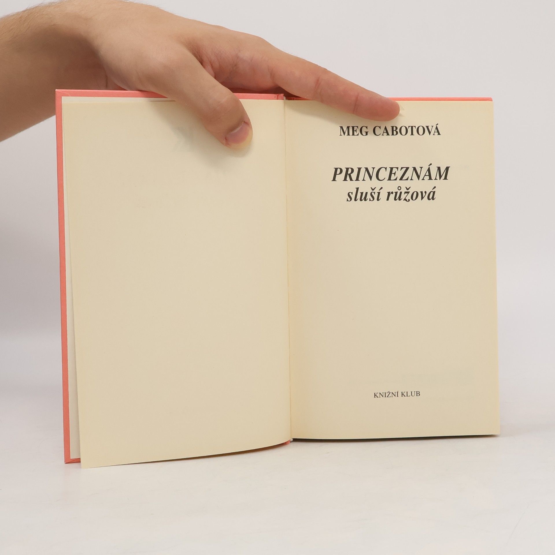 Meg Cabot Princeznám sluší růžová
