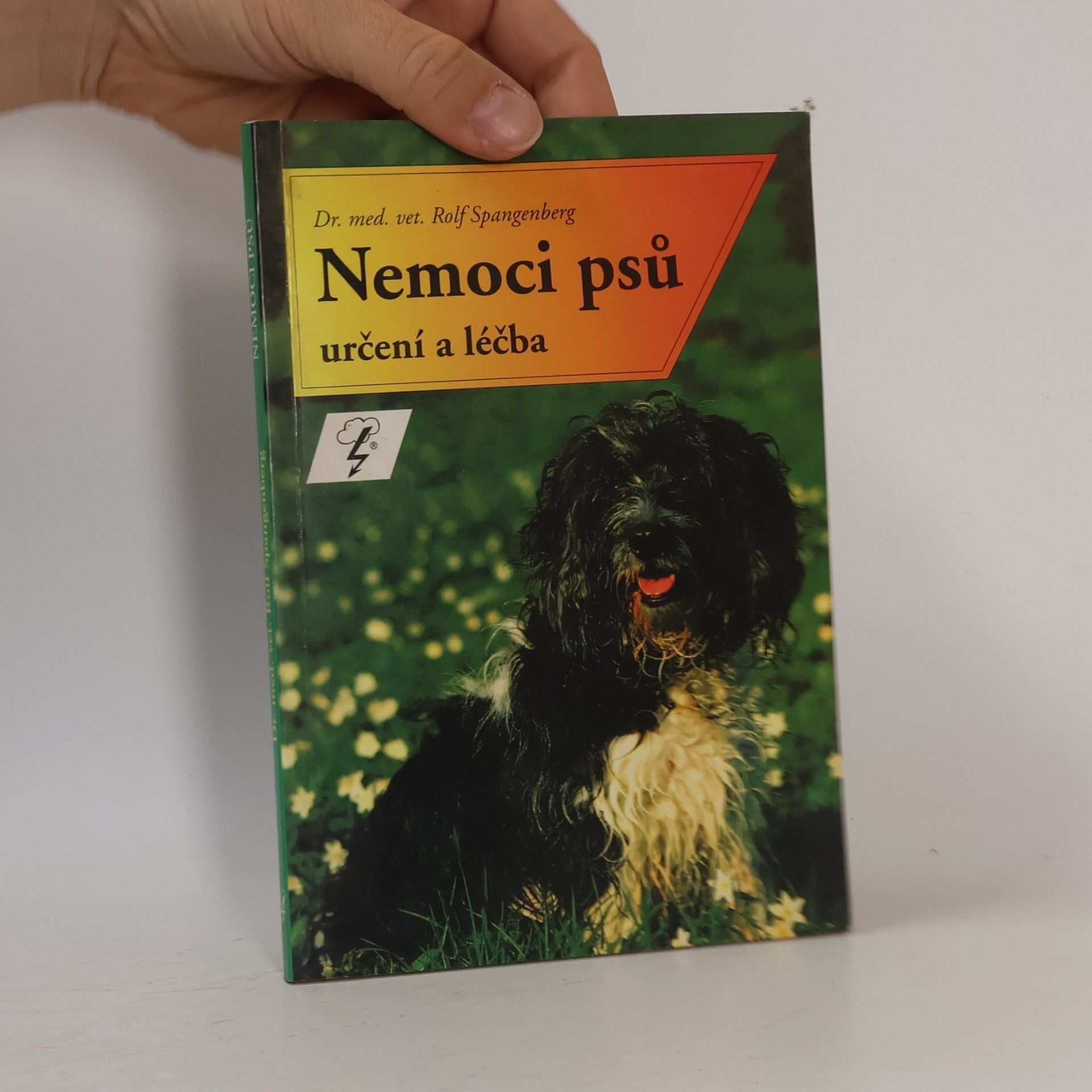 Rolf Spangenberg Nemoci psů : určení a léčba