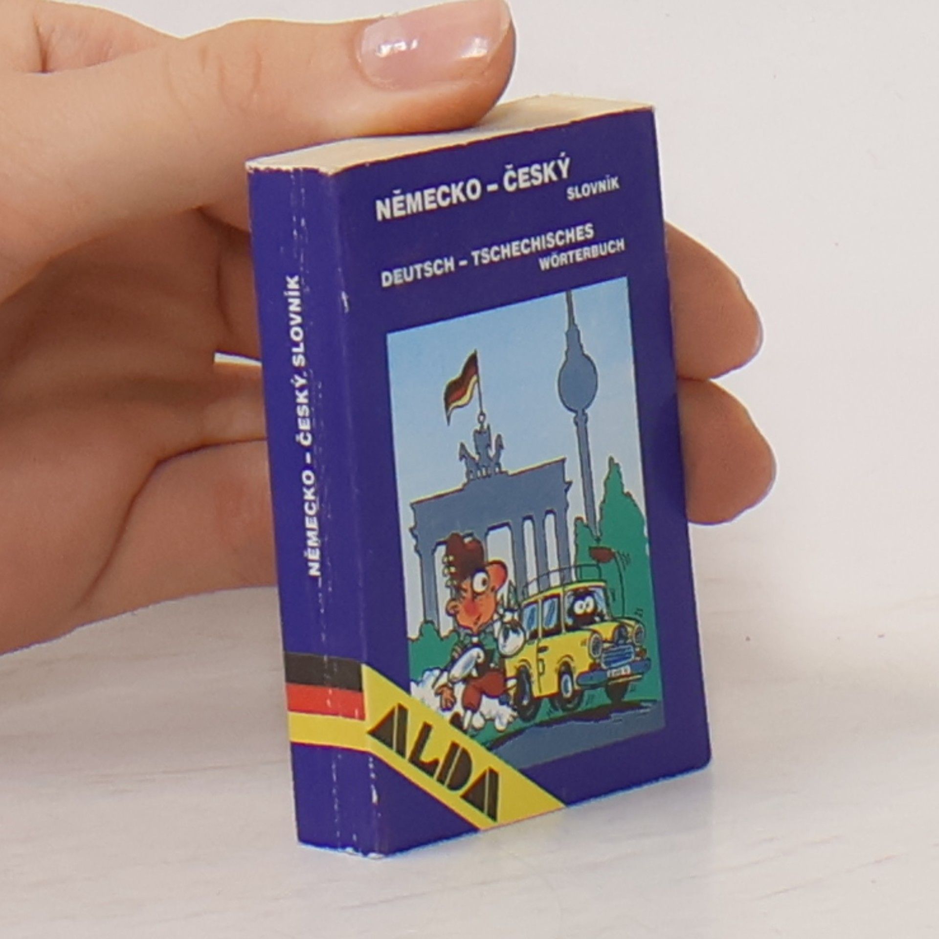 Autorenkollektiv Německo-český slovník = Deutsch-tschechisches Worterbuch Deutsch-tschechisches Worterbuch