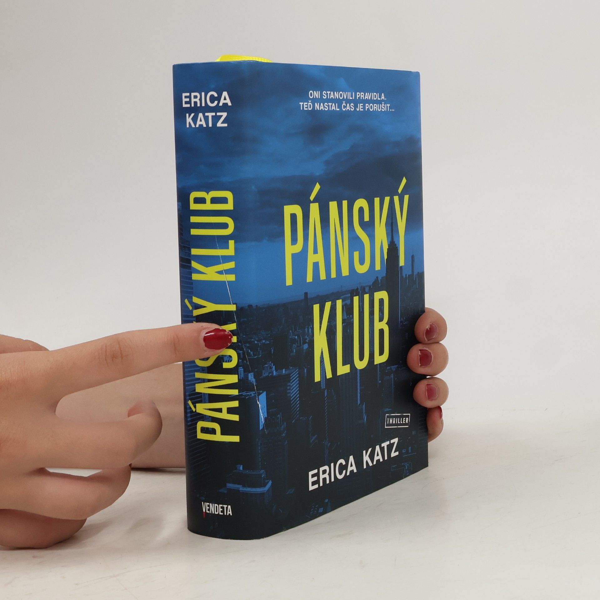 Erica Katz Pánský klub