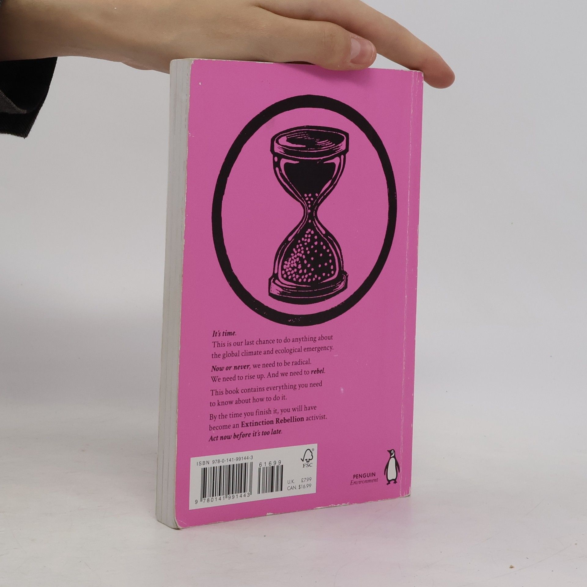 Clare Farrell This is not a drill: An Extinction Rebellion handbook
