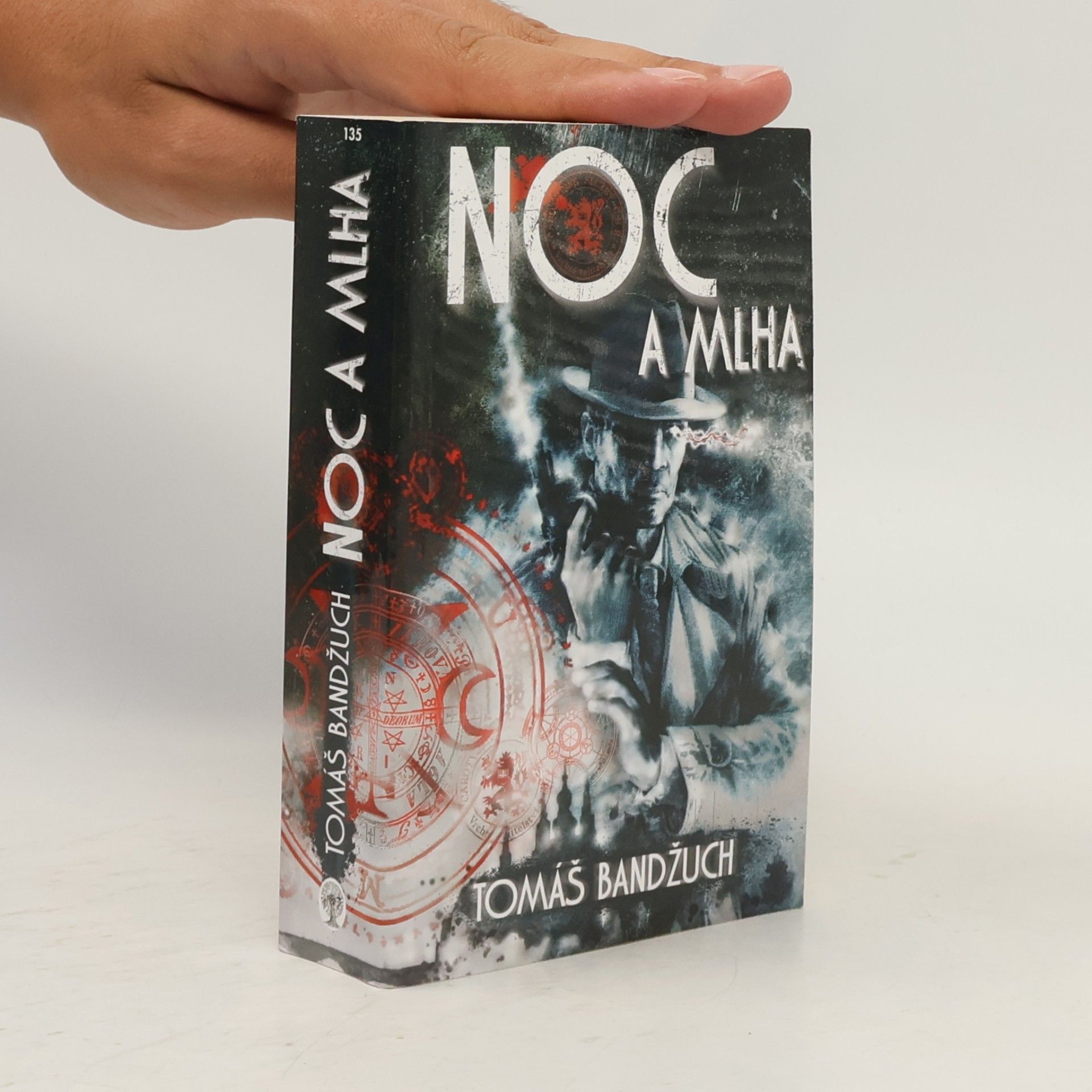 Tomáš Bandžuch Noc a mlha