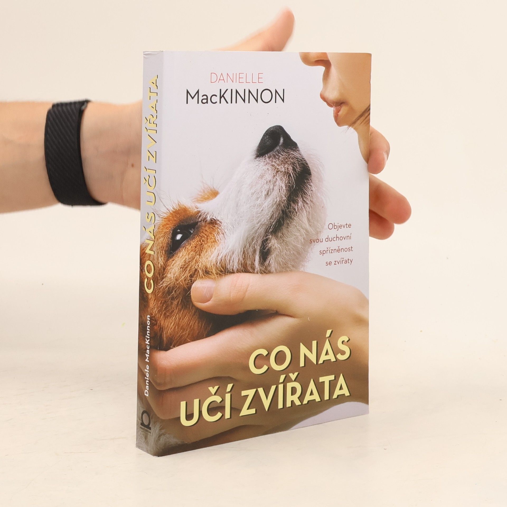 Danielle MacKinnon Co nás učí zvířata