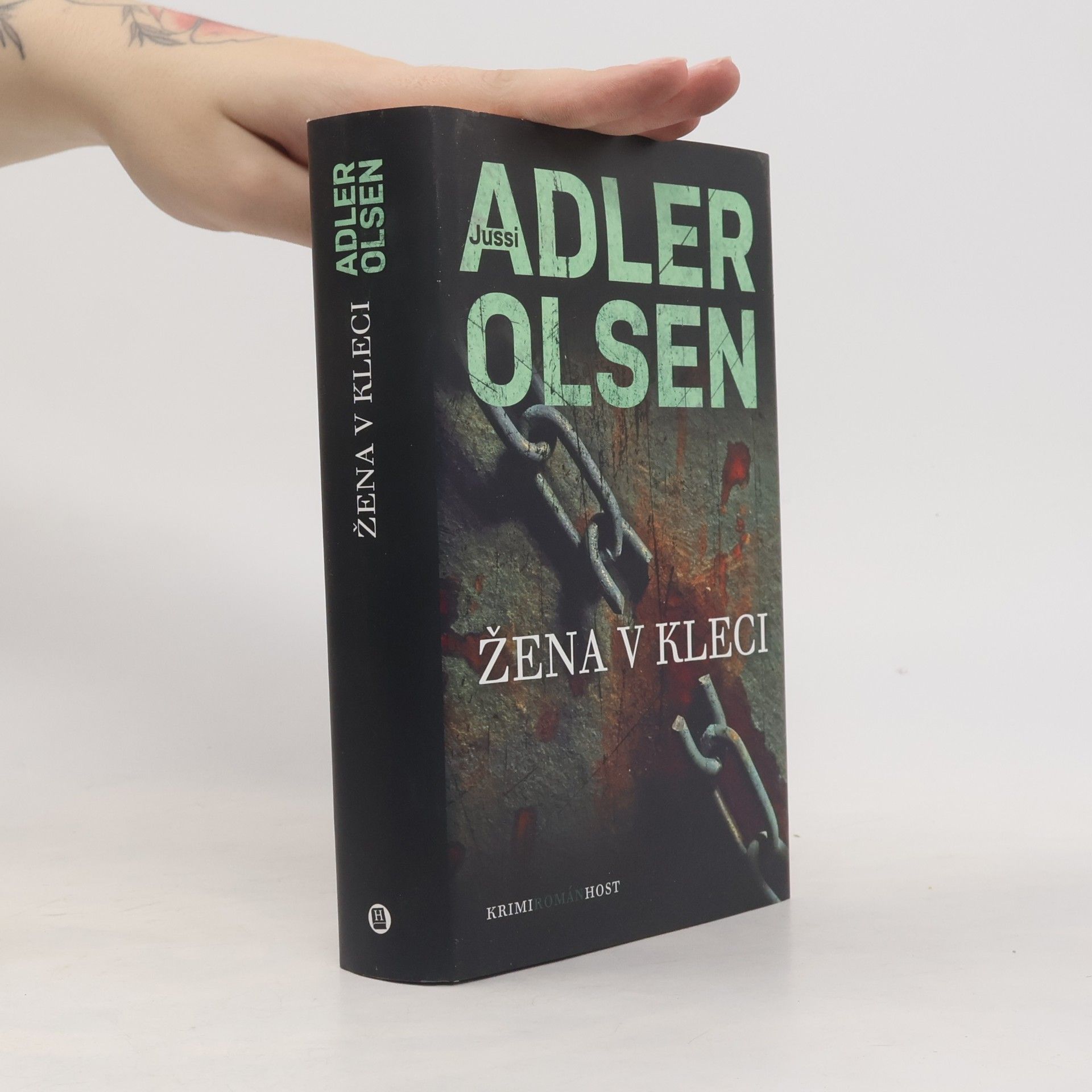Jussi Adler-Olsen Žena v kleci